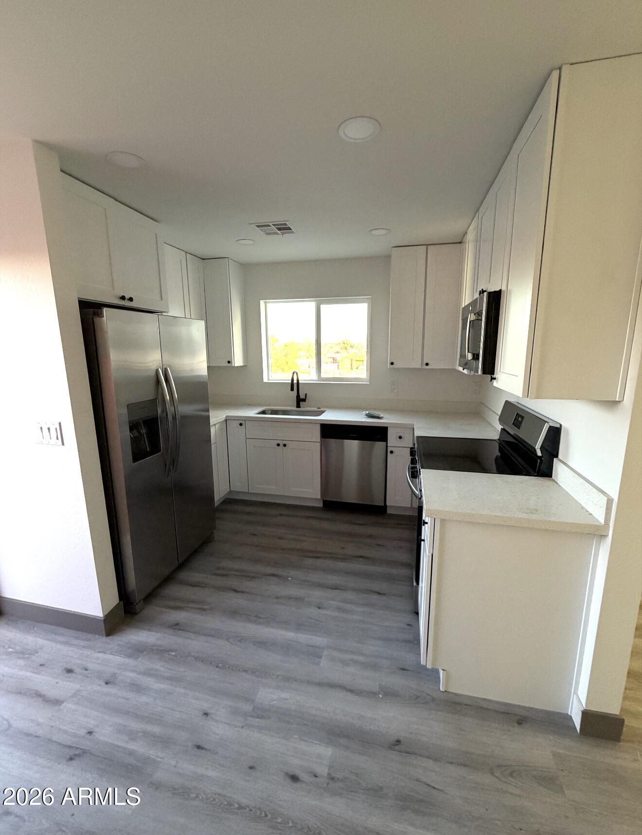 6630 S 11th Street 1, Phoenix, AZ 85042