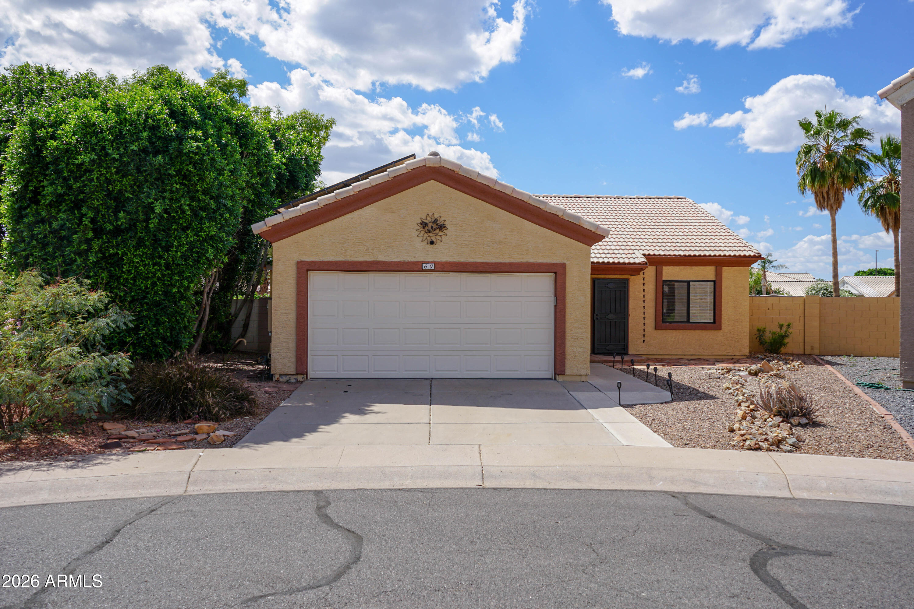 60 W MELODY Drive, Gilbert, AZ 85233 — Photo 1 of 48