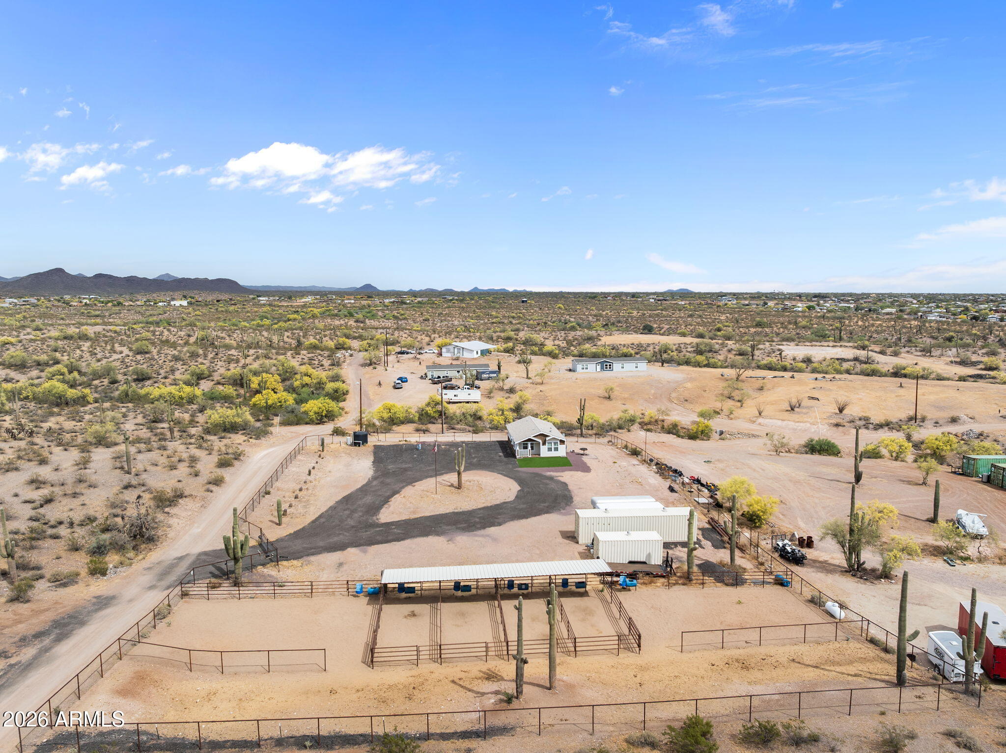 41711 N US HWY 60, Morristown, AZ 85342