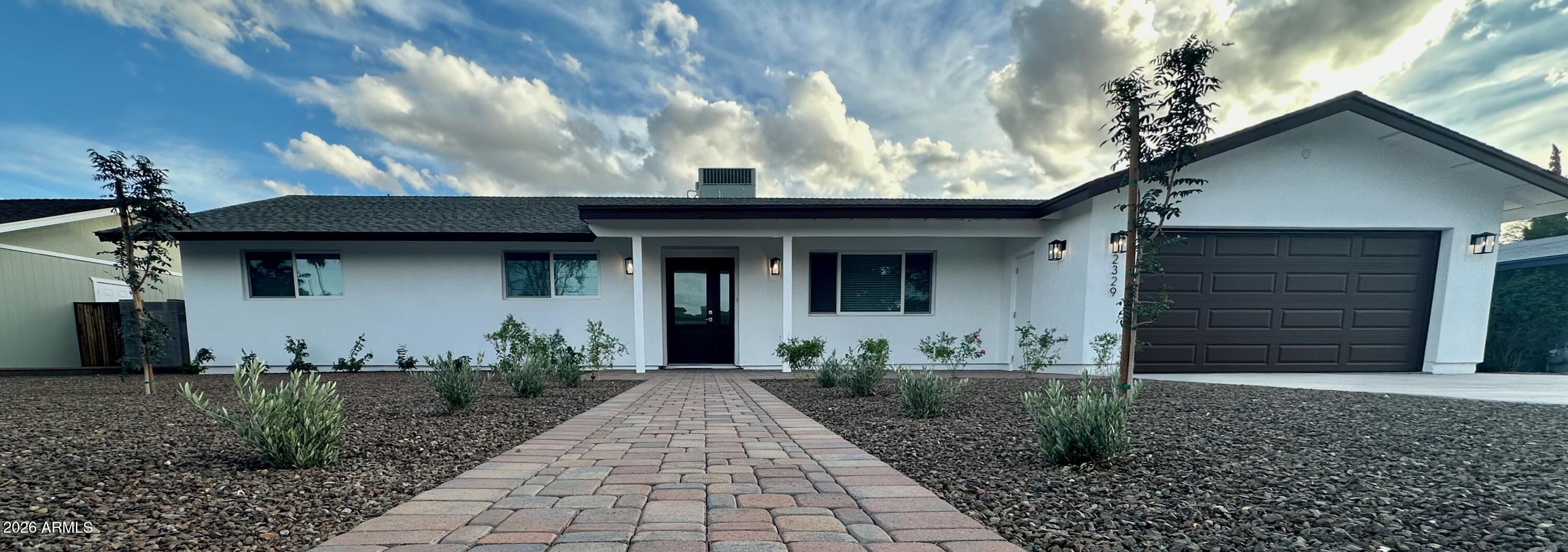 2329 E ENROSE Street, Mesa, AZ 85213