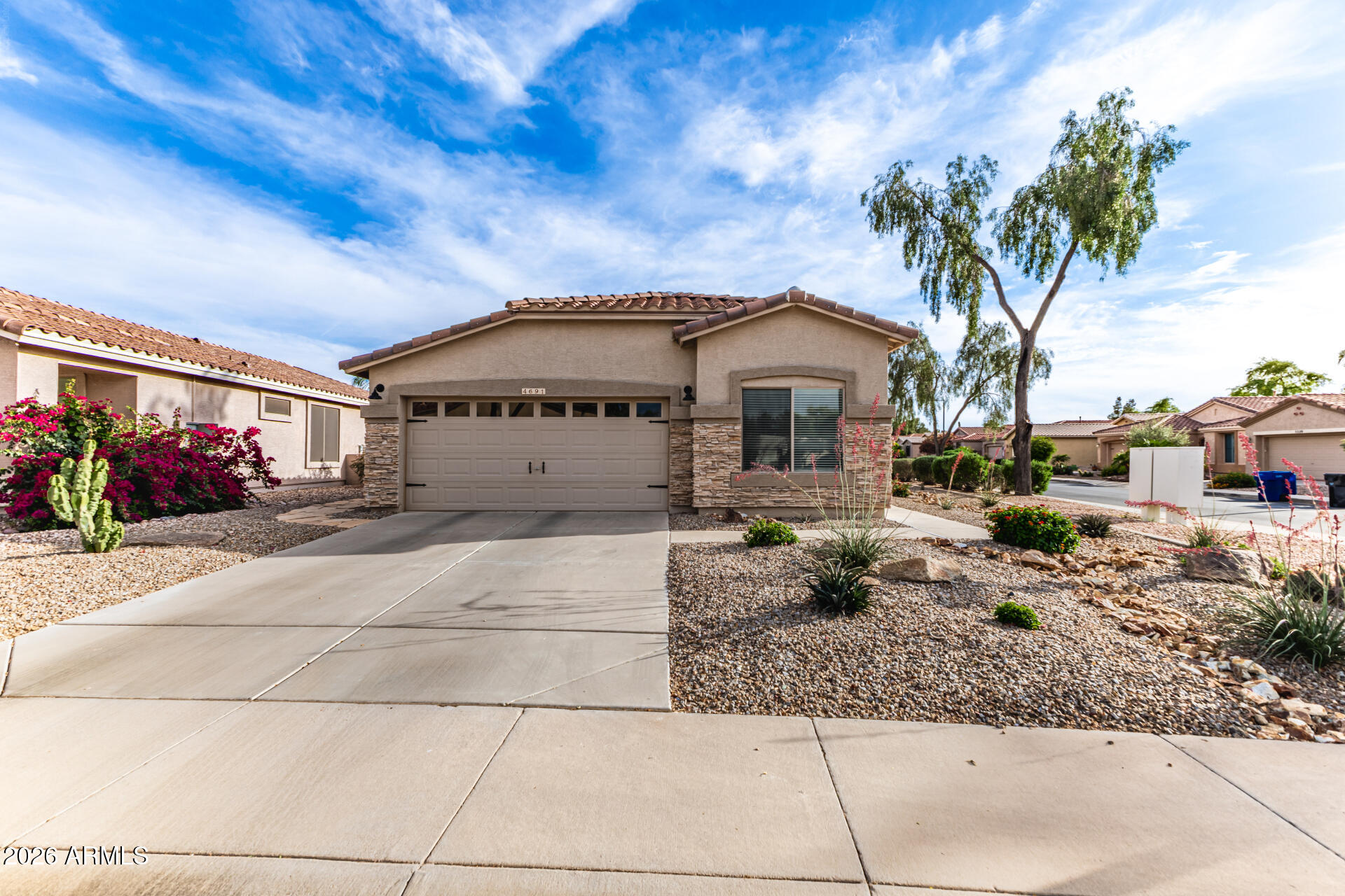 4691 E APPLEBY Court, Gilbert, AZ 85298 — Photo 1 of 65