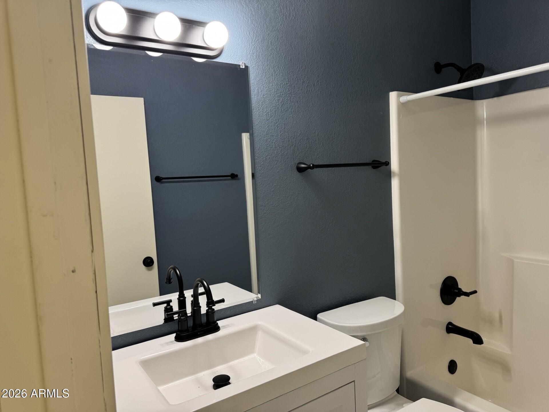 Thumbnail 28