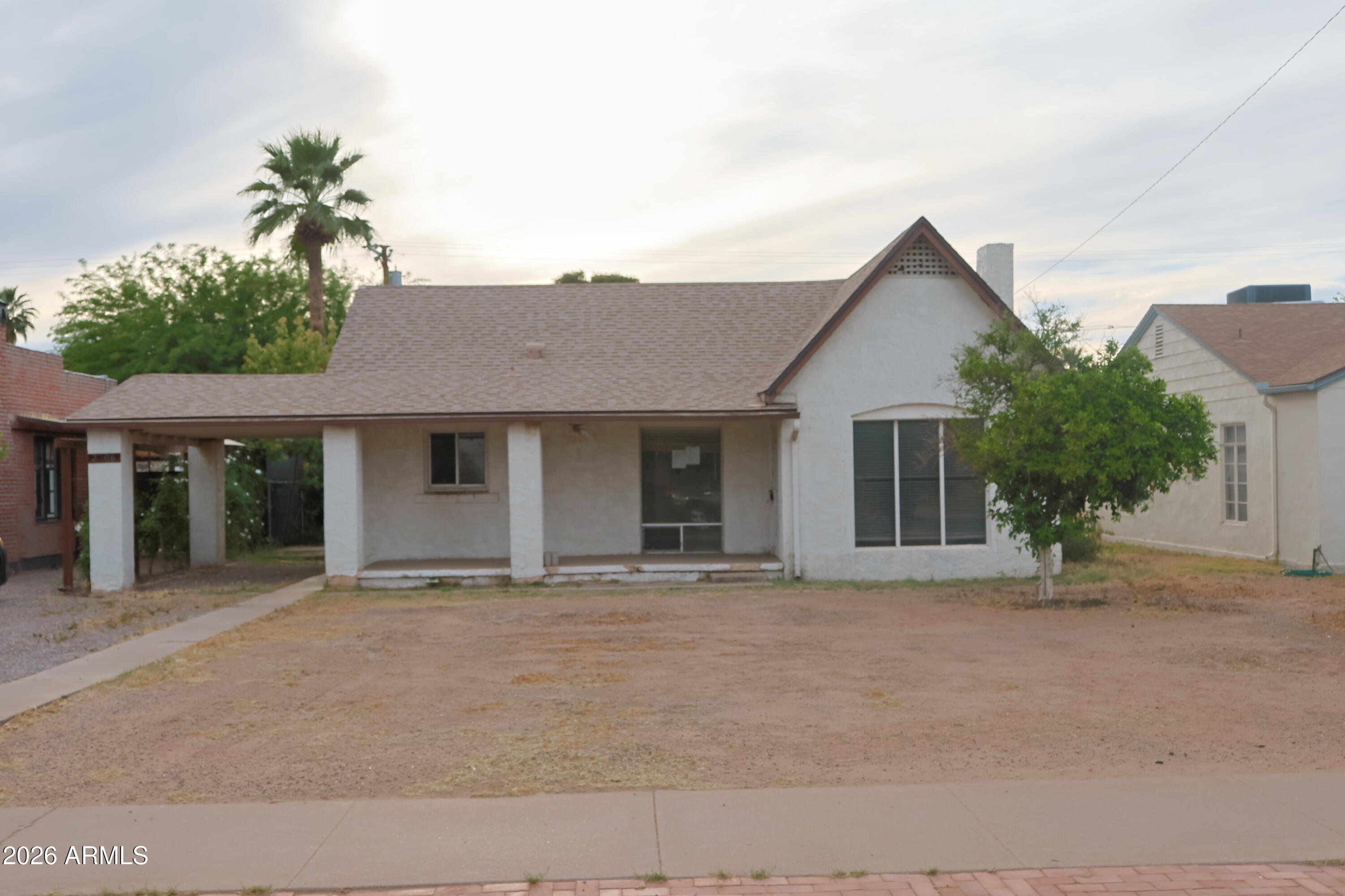 2206 N LAUREL Avenue, Phoenix, AZ 85007