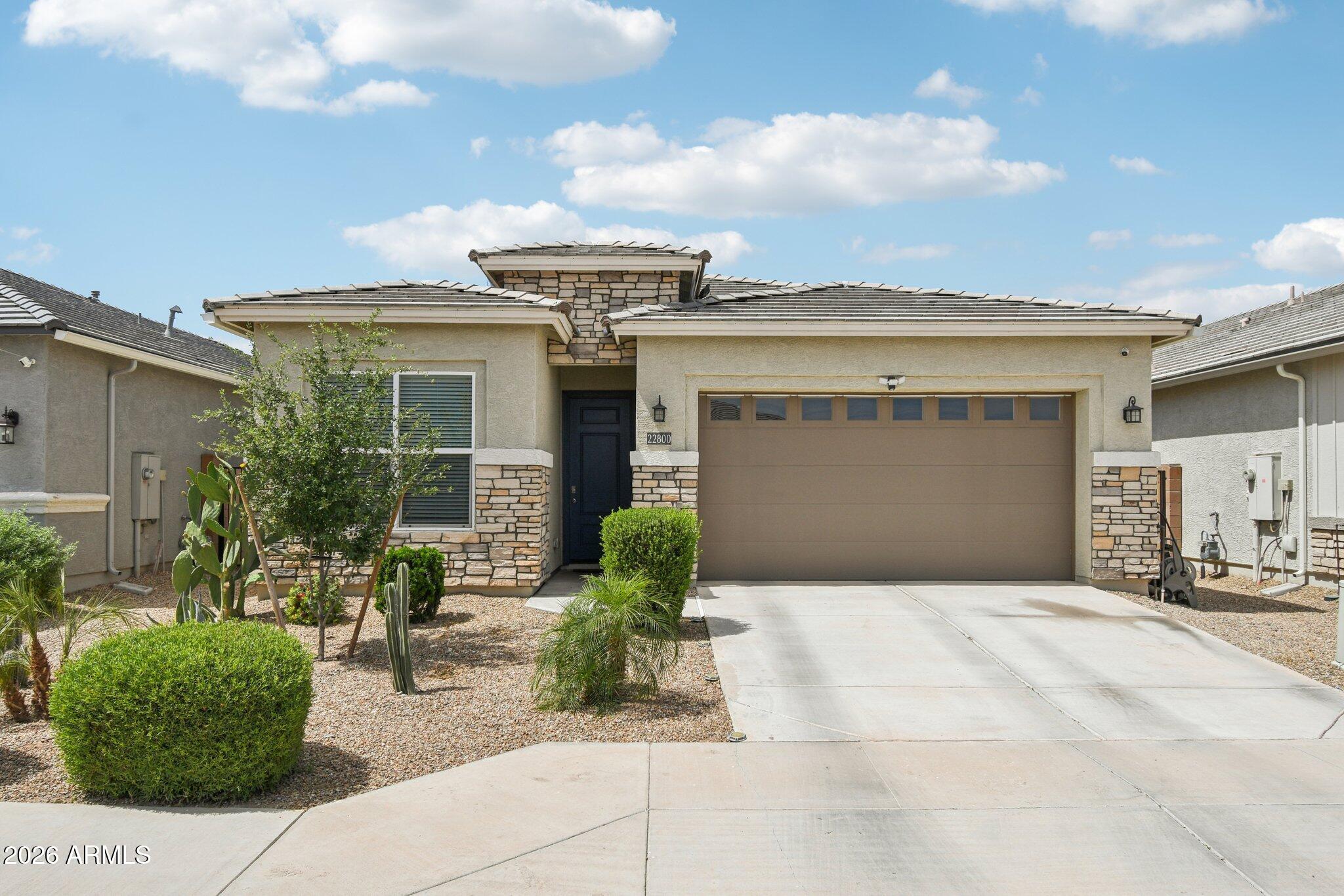 22800 N BOLIVIA Street, Maricopa, AZ 85138 — Photo 1 of 25