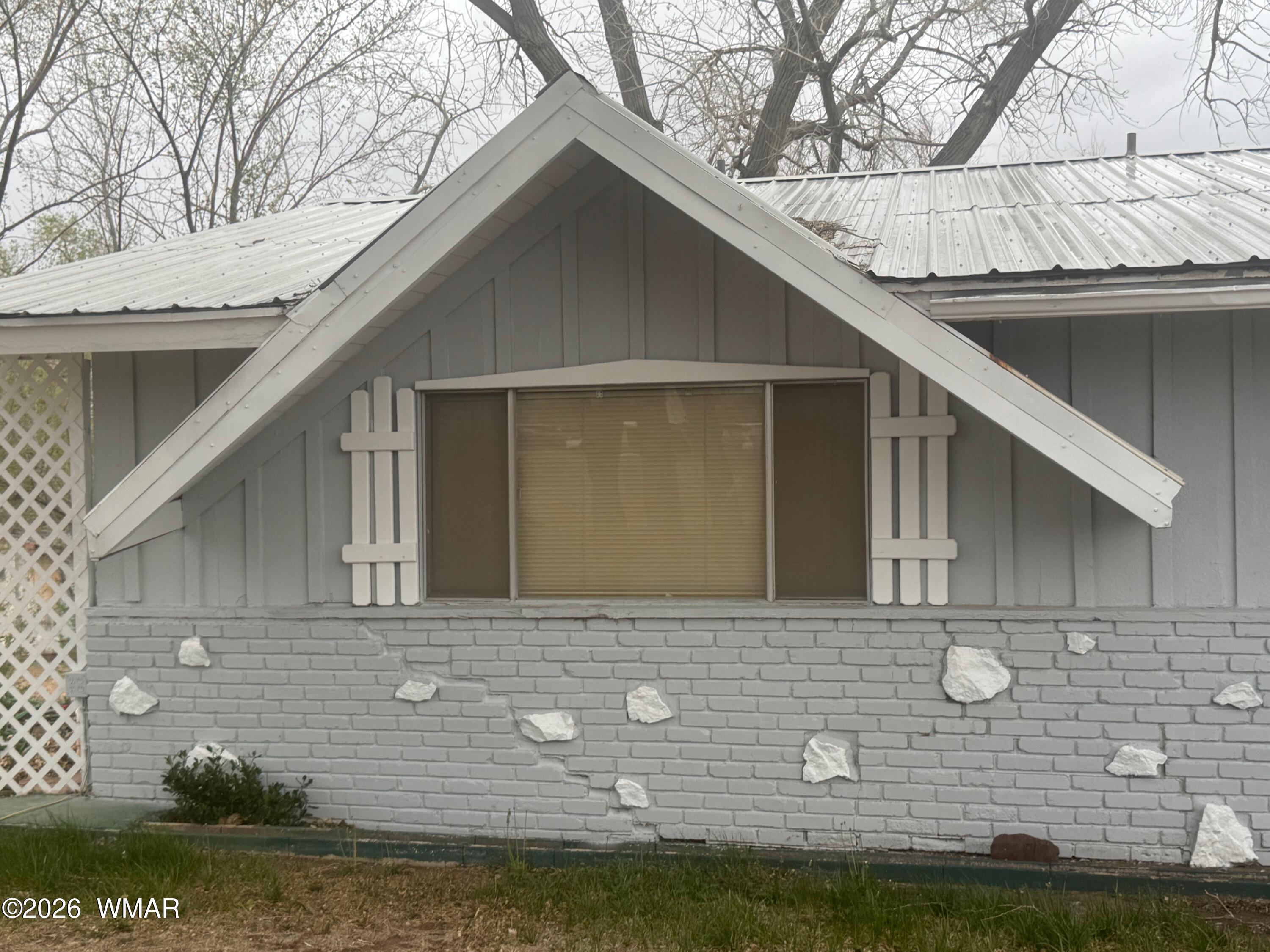 285 W 4th, St. Johns, AZ 85936