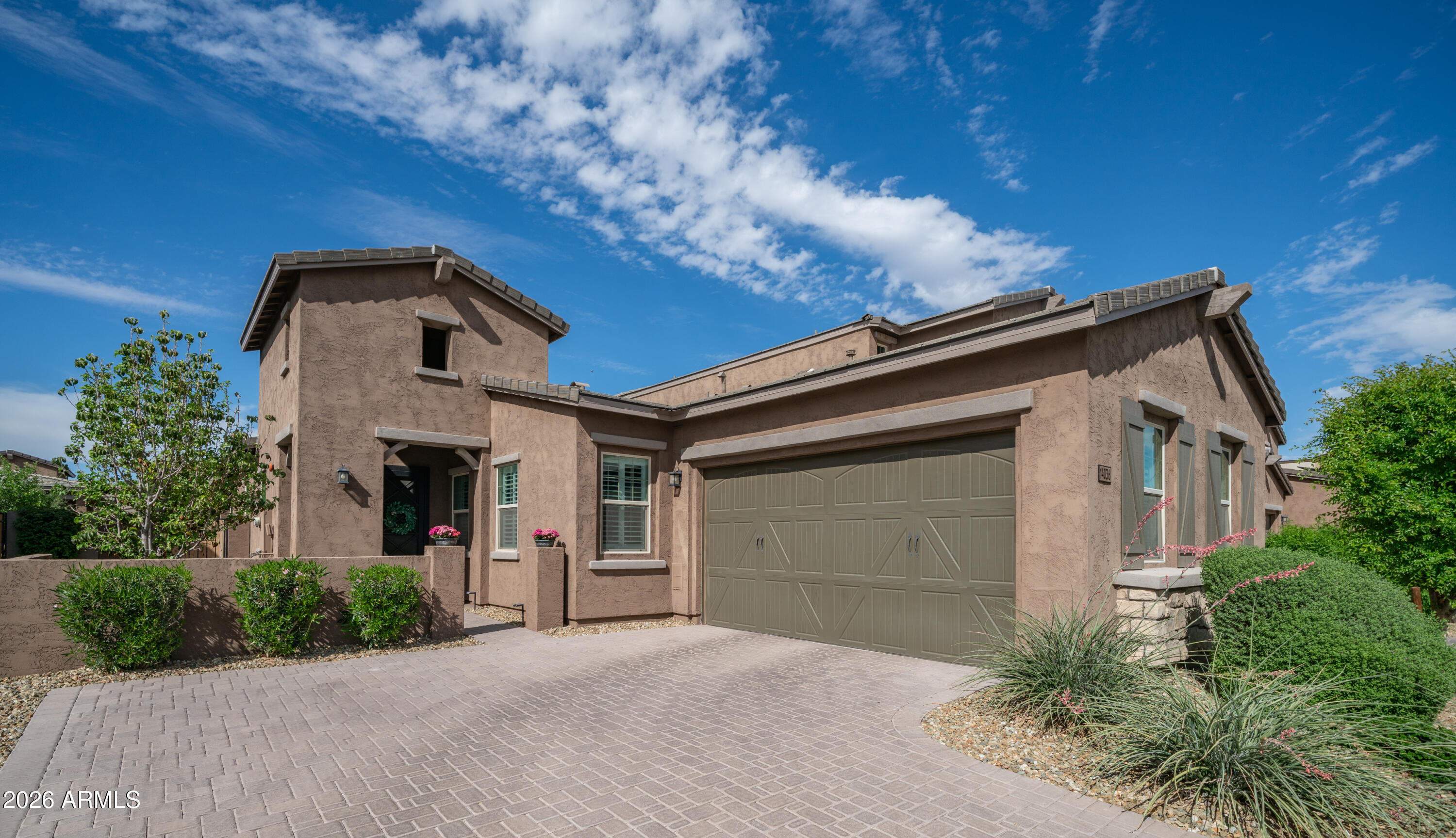 14036 W DESERT FLOWER Drive, Goodyear, AZ 85395 — Photo 1 of 38