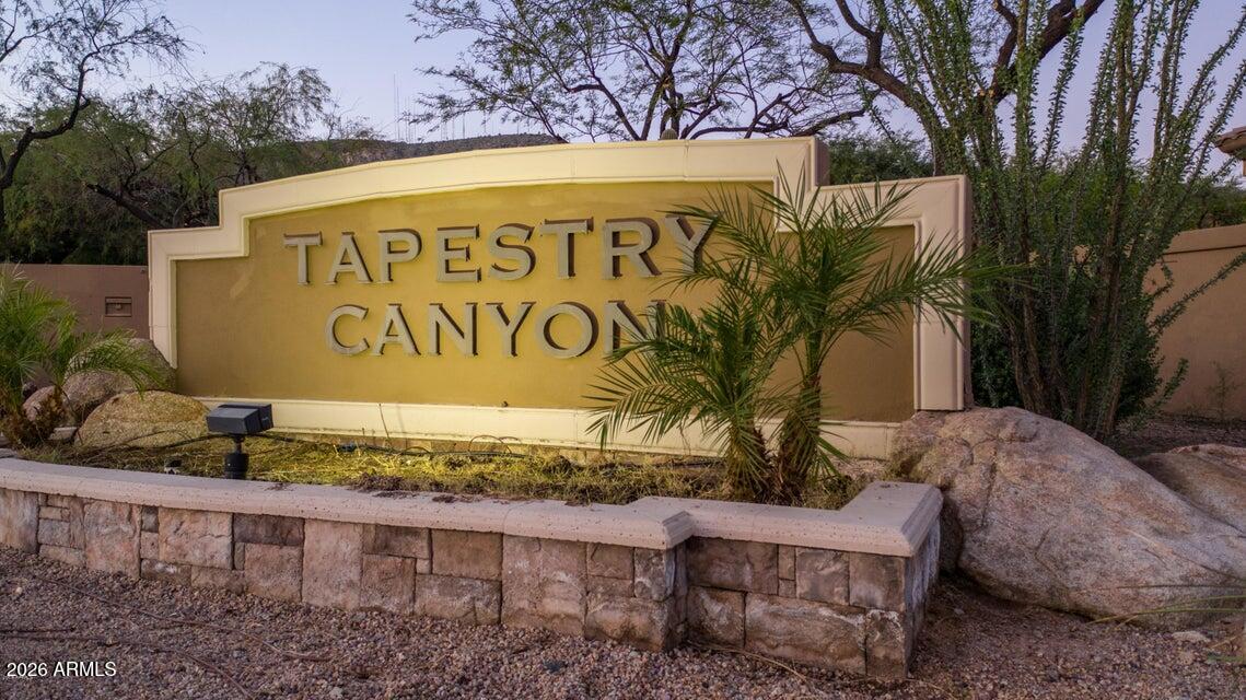 1726 E DESERT WILLOW Drive 7, Phoenix, AZ 85048