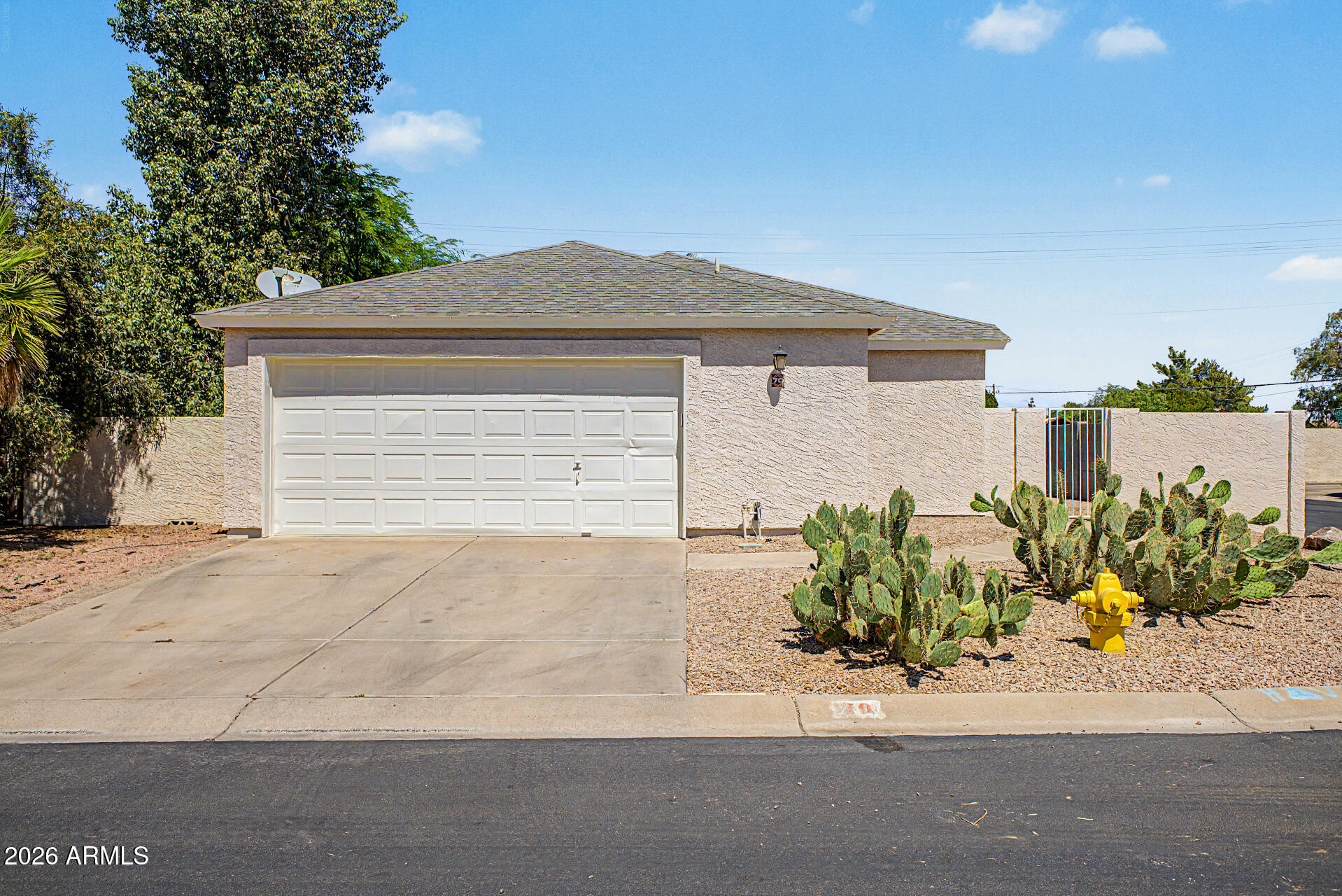 4725 E BROWN Road 70, Mesa, AZ 85205 — Photo 1 of 25