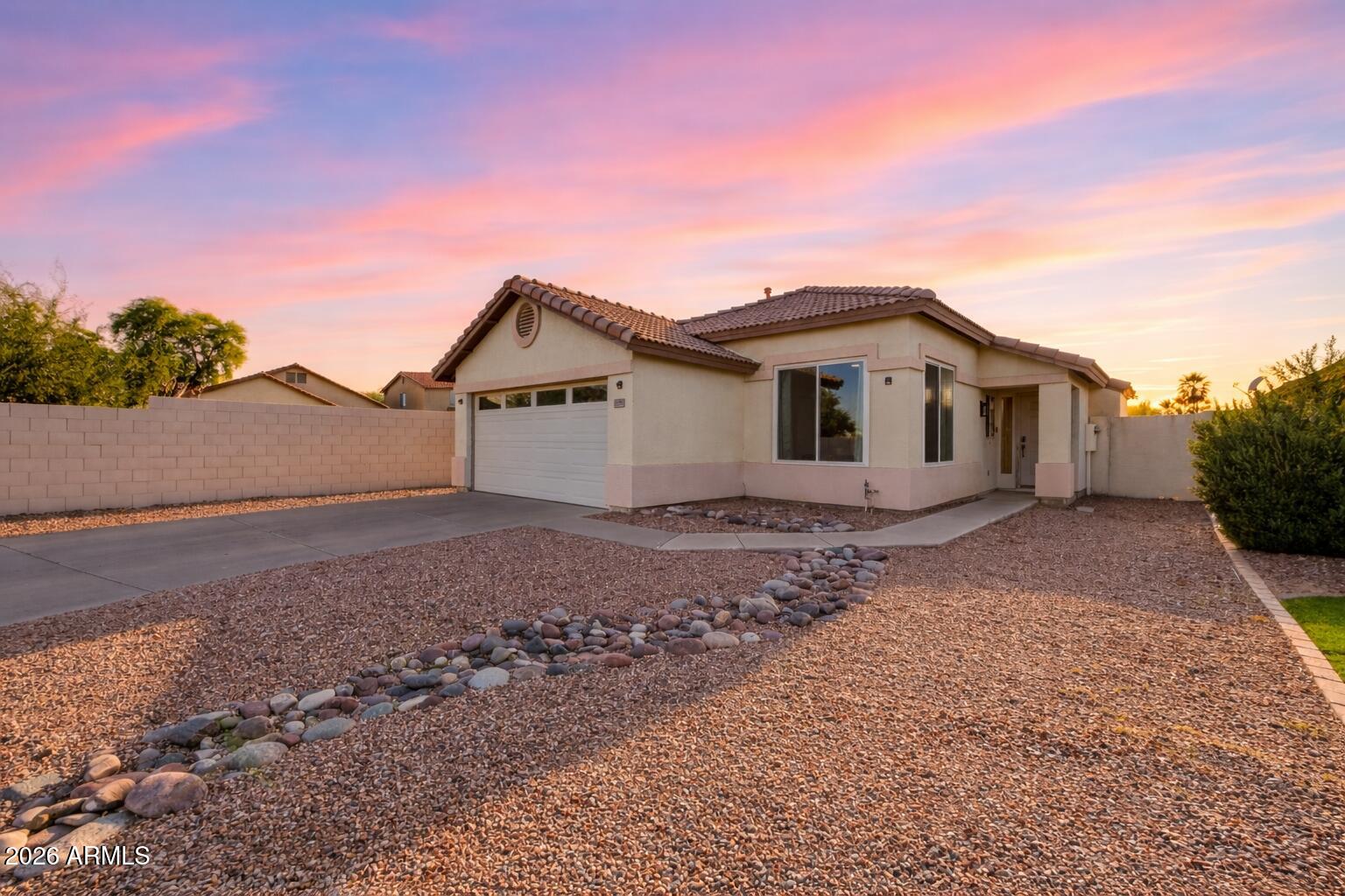 1994 S SPARTAN Street, Gilbert, AZ 85233 — Photo 1 of 30