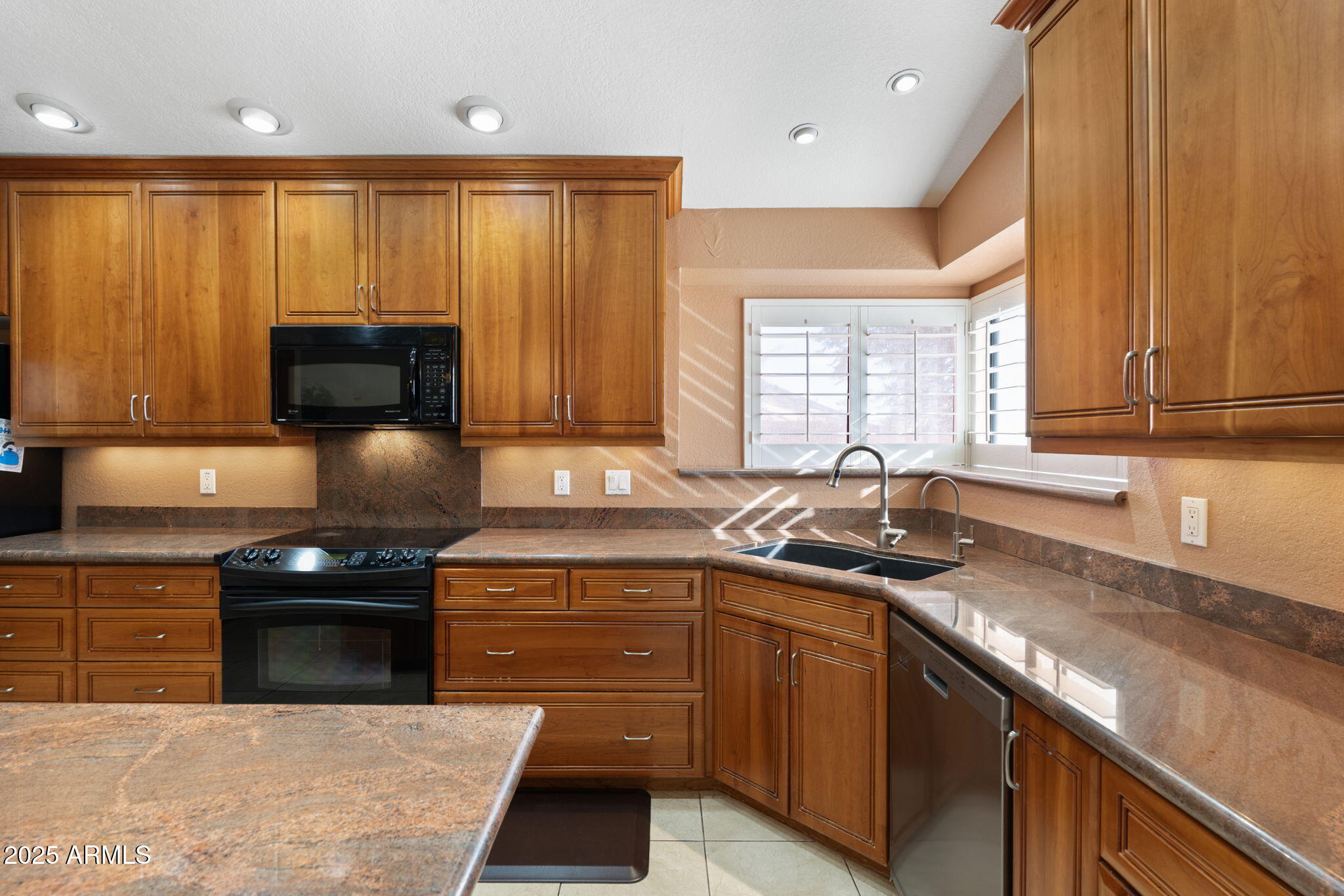 Thumbnail 22