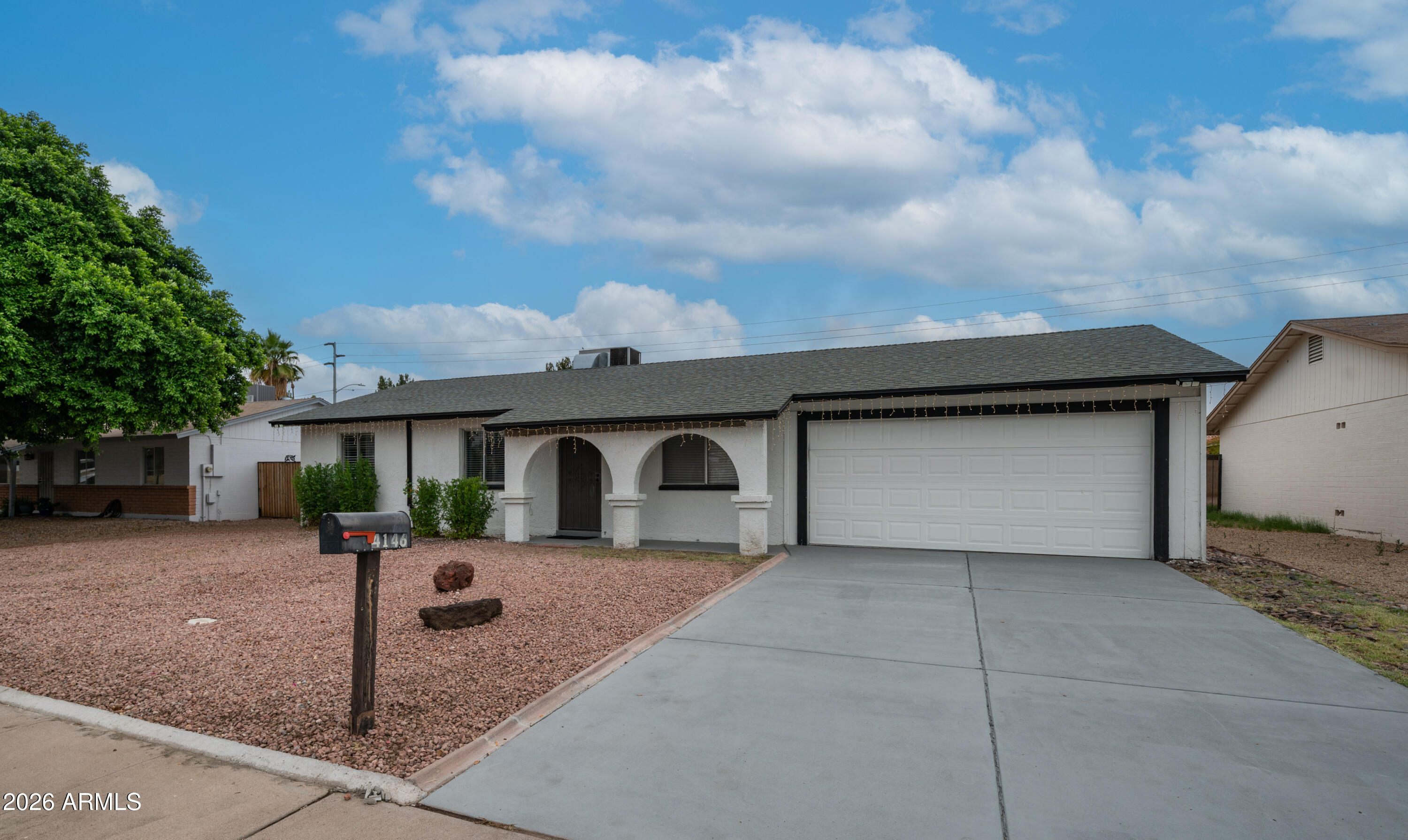 4146 W DESERT HILLS Drive, Phoenix, AZ 85029