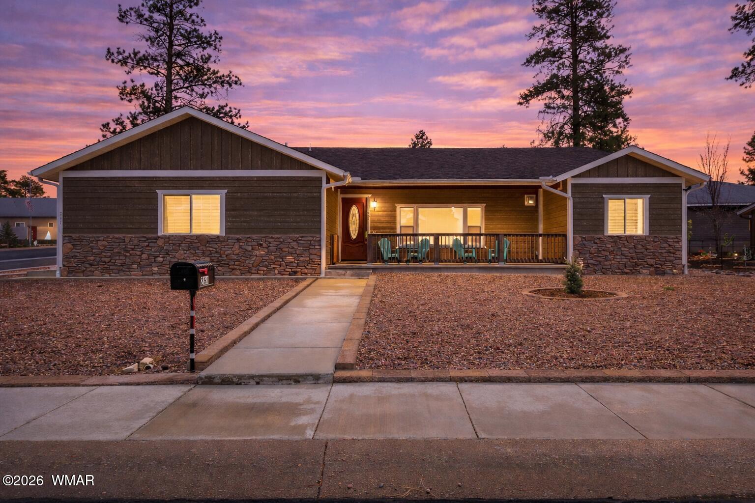 261 N Fox, Show Low, AZ 85901 — Photo 1 of 44