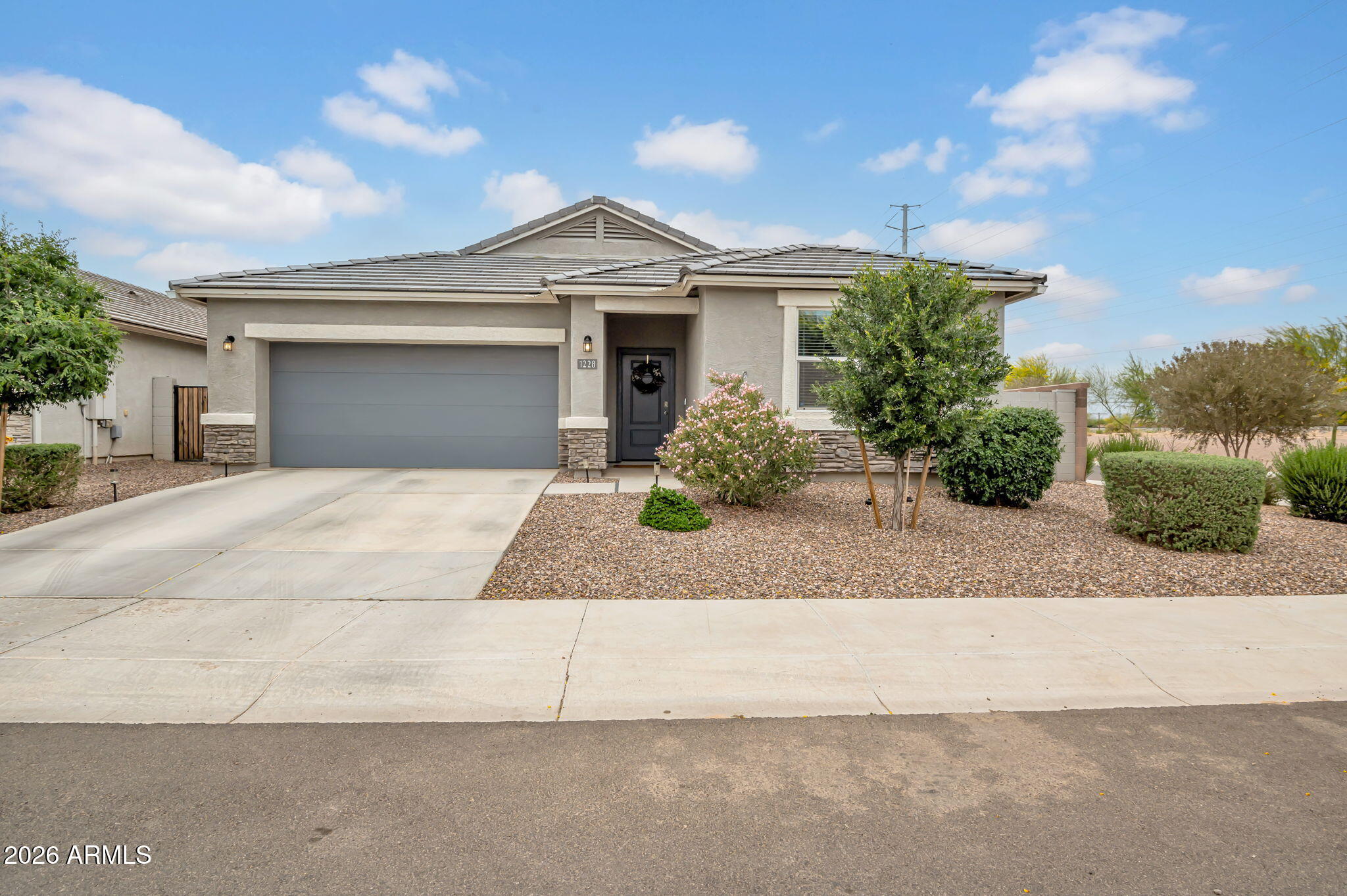 1228 W GLOUCESTER Road, San Tan Valley, AZ 85143