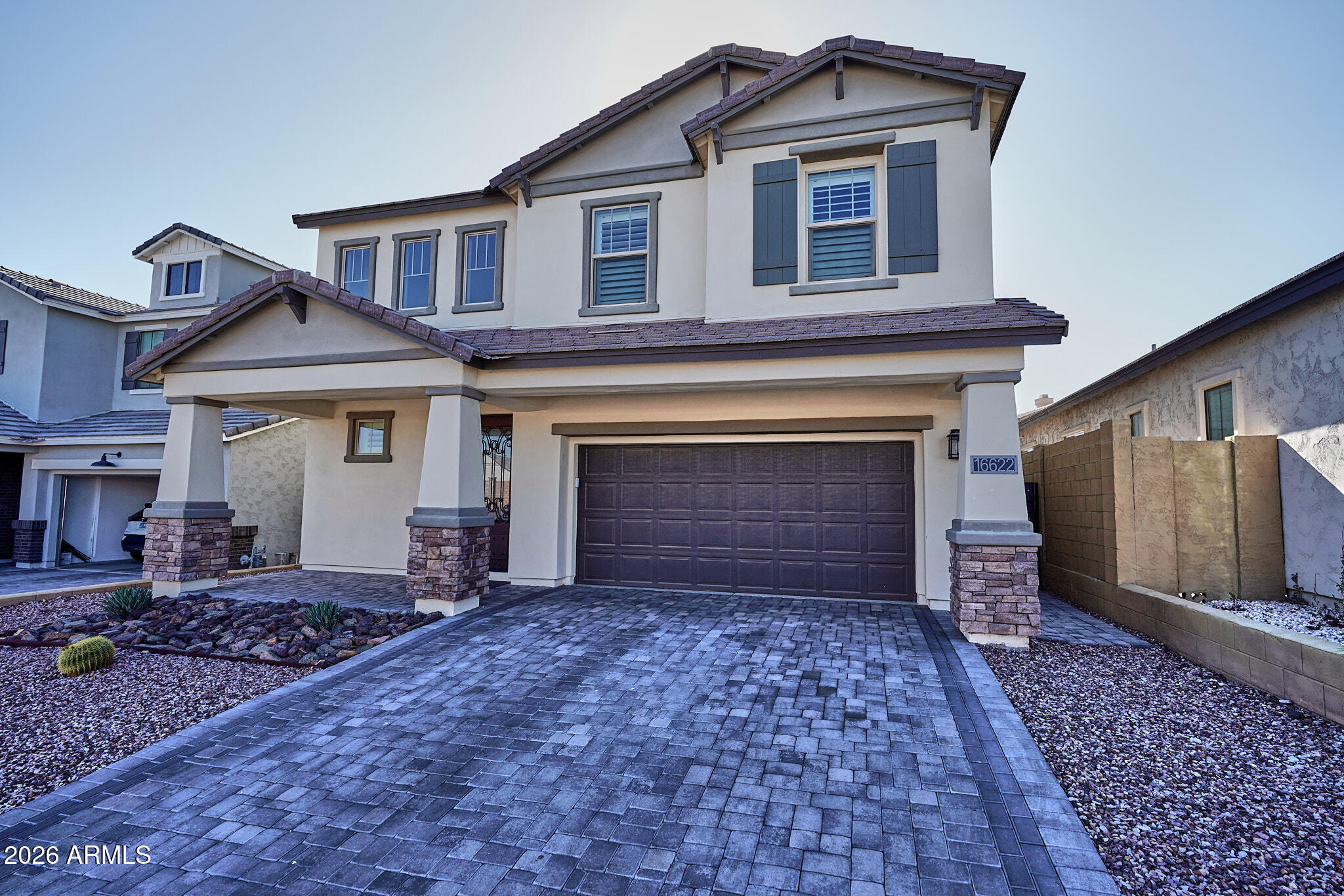 16622 S 6TH Place, Phoenix, AZ 85048