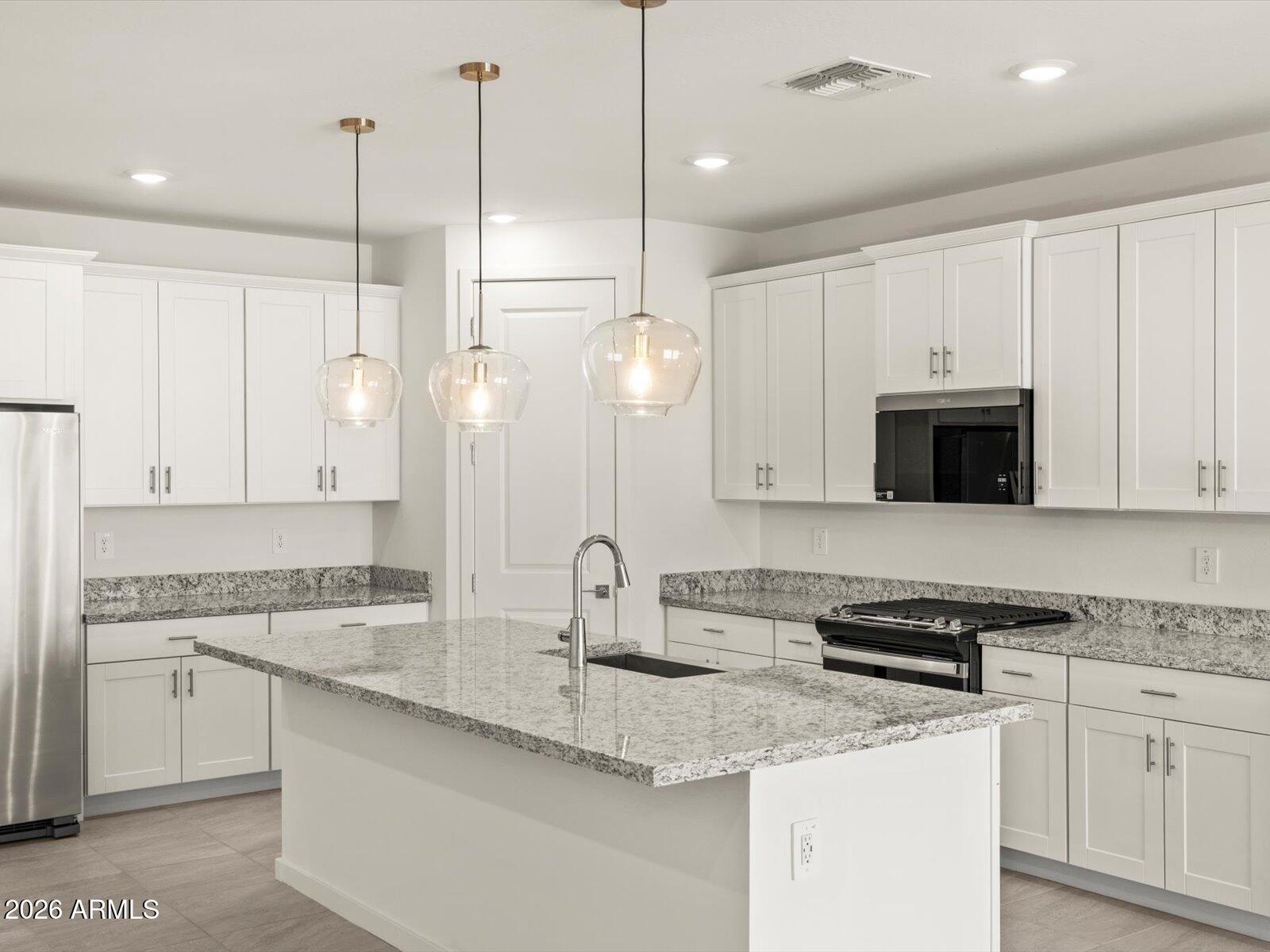 8444 W SARATOGA Way, Florence, AZ 85132