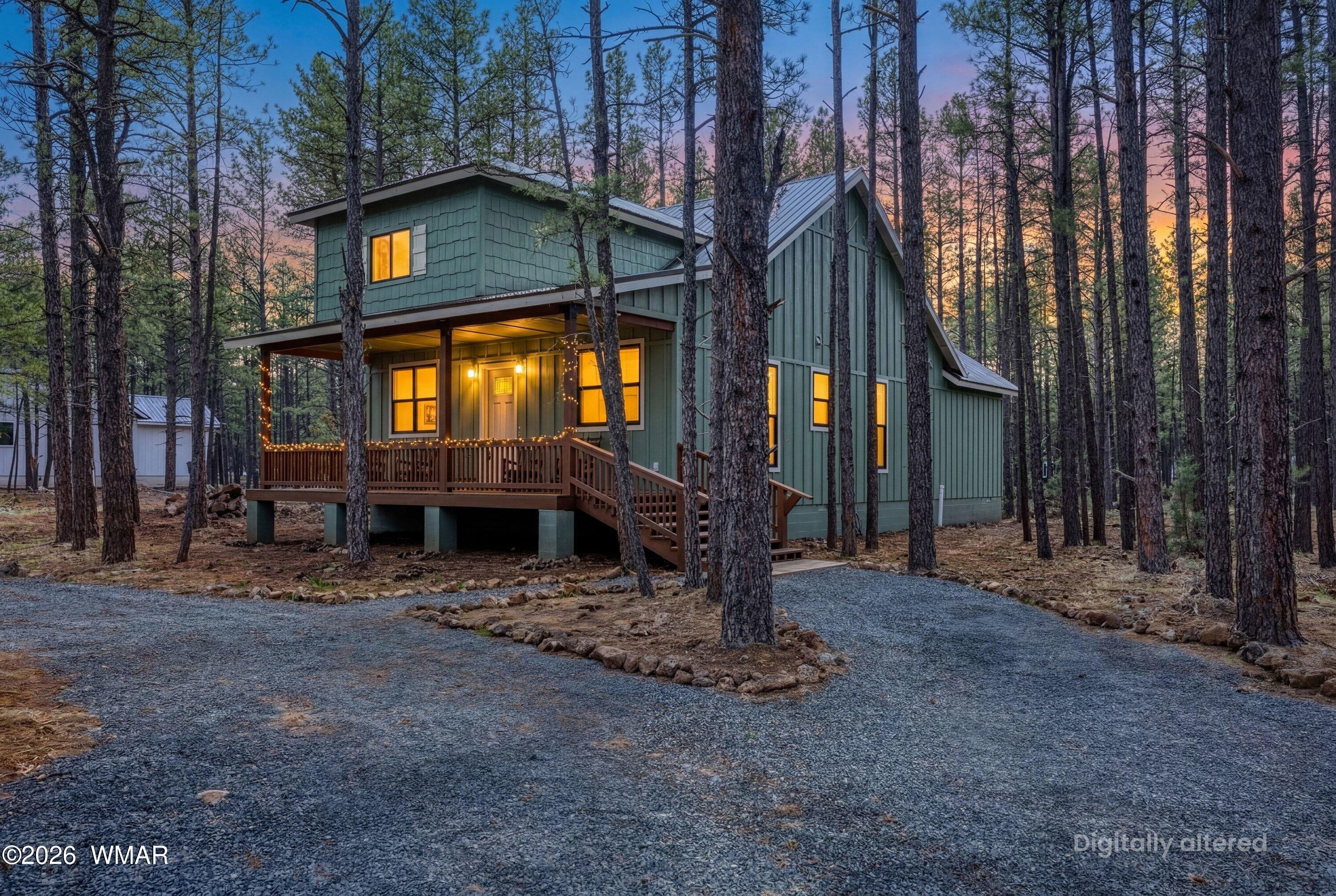 913 Birdsong Way, Lakeside, AZ 85929 — Photo 1 of 33