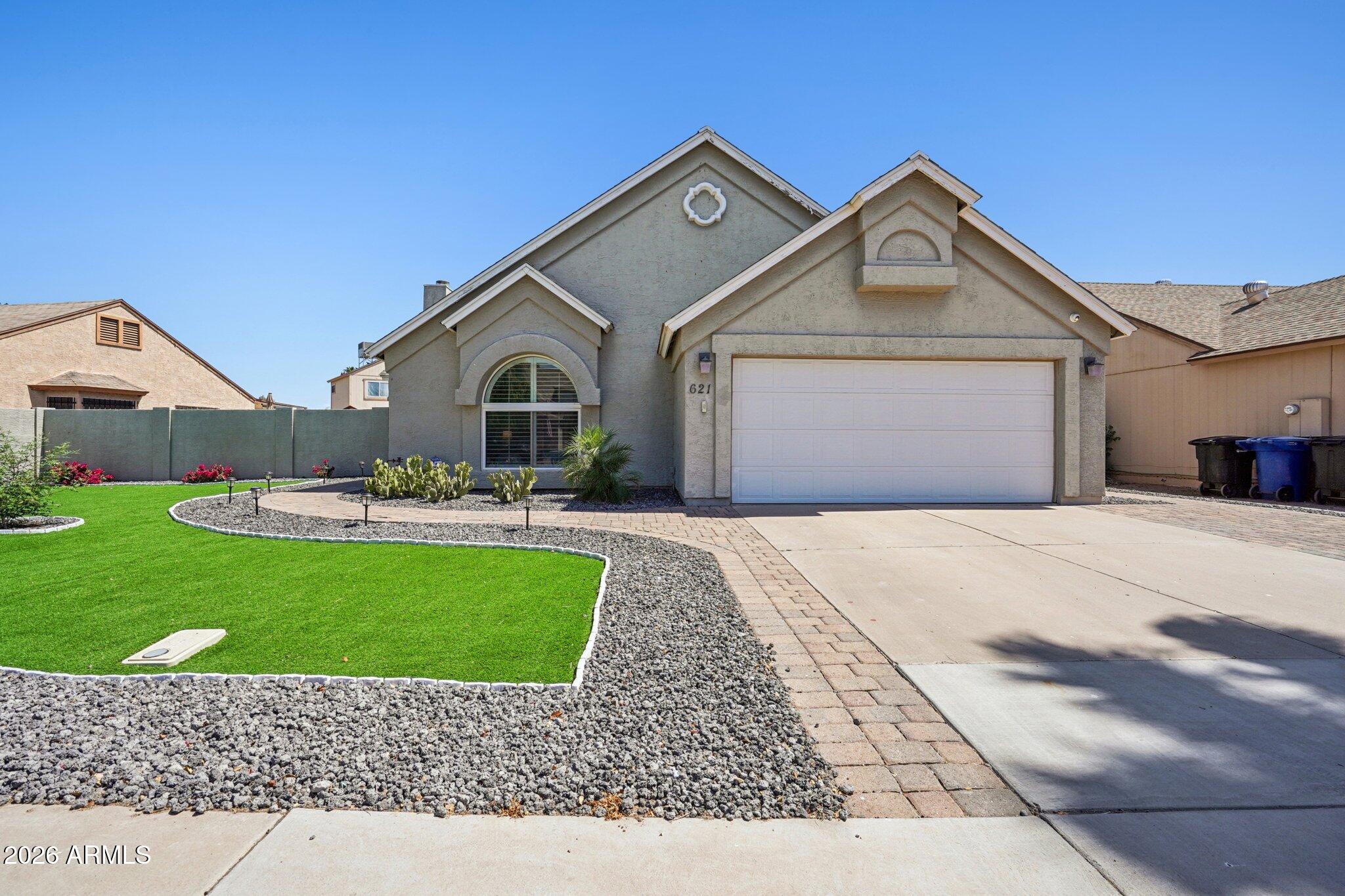 621 S CRISS Street, Chandler, AZ 85226 — Photo 1 of 32