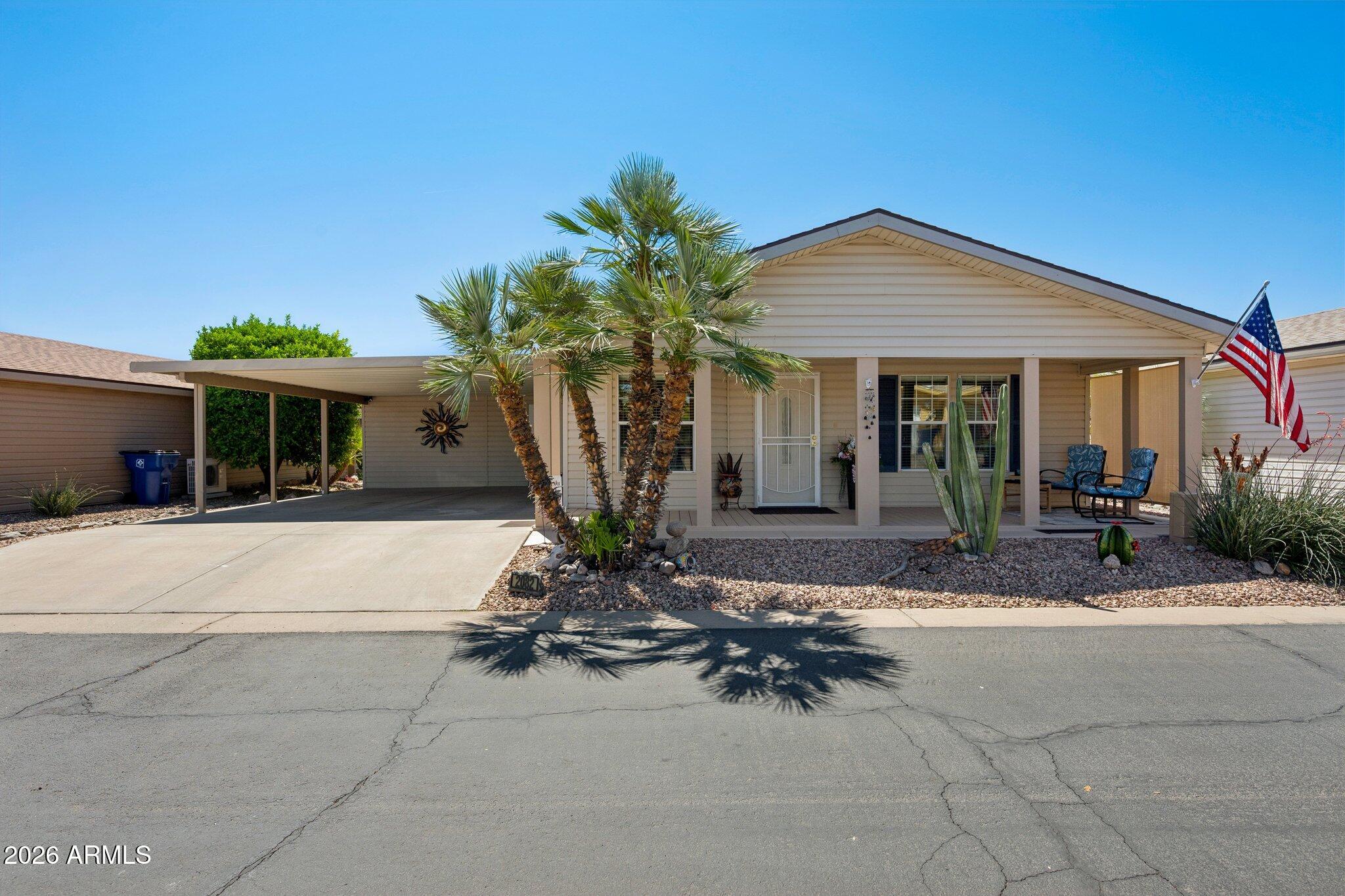 3301 S GOLDFIELD Road 2082, Apache Junction, AZ 85119