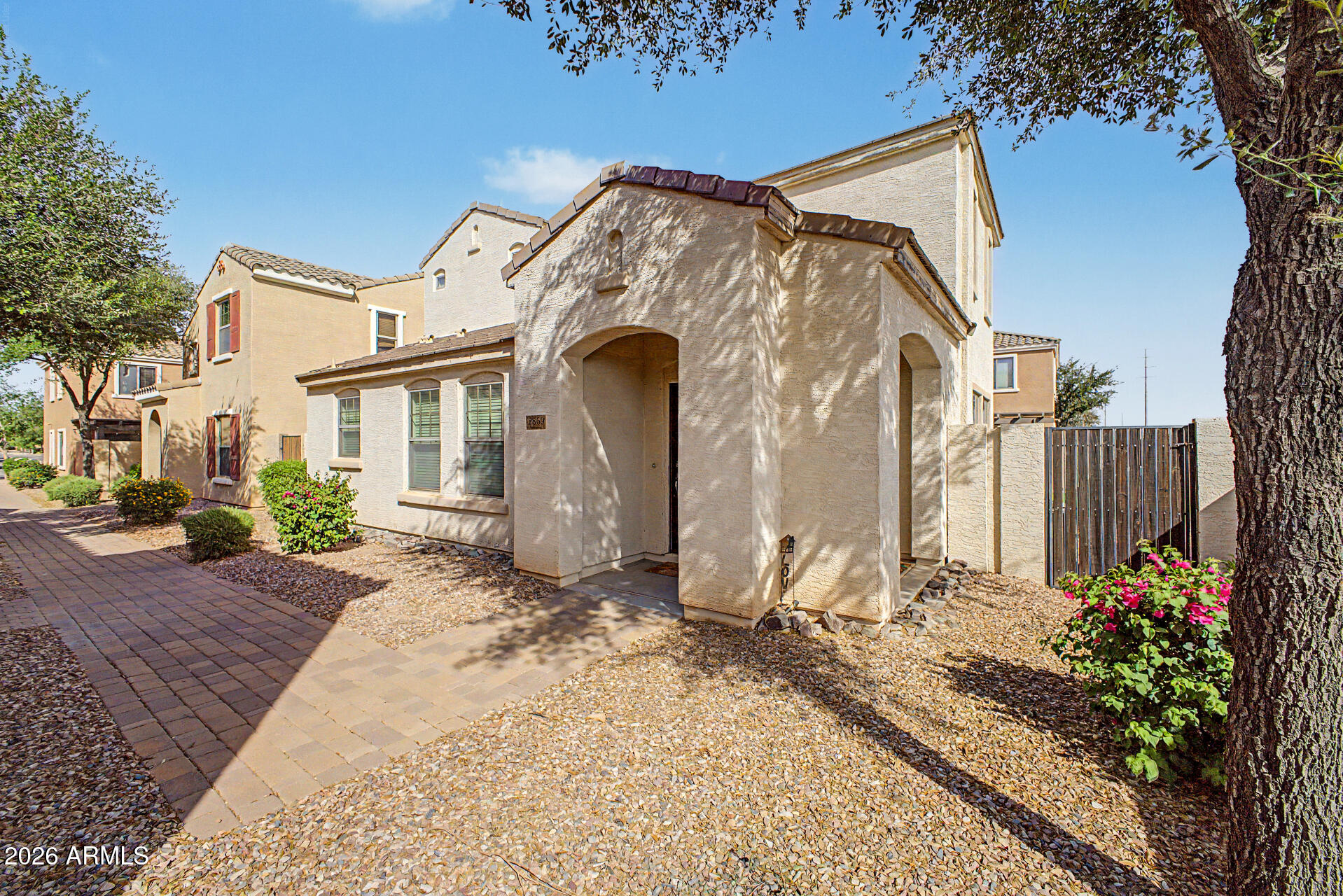 2869 E BART Street, Gilbert, AZ 85295
