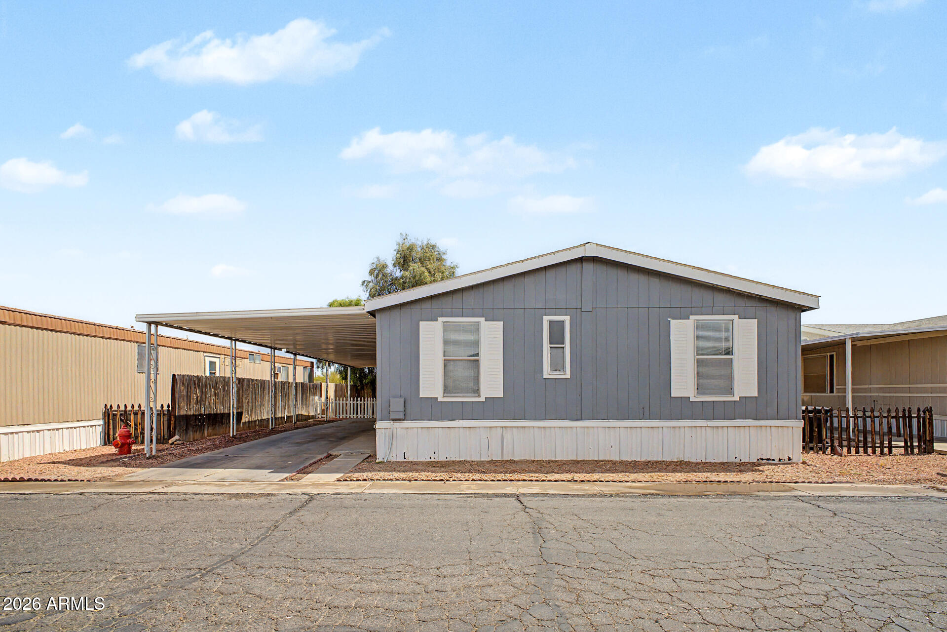 8427 W GLENDALE Avenue 210, Glendale, AZ 85305