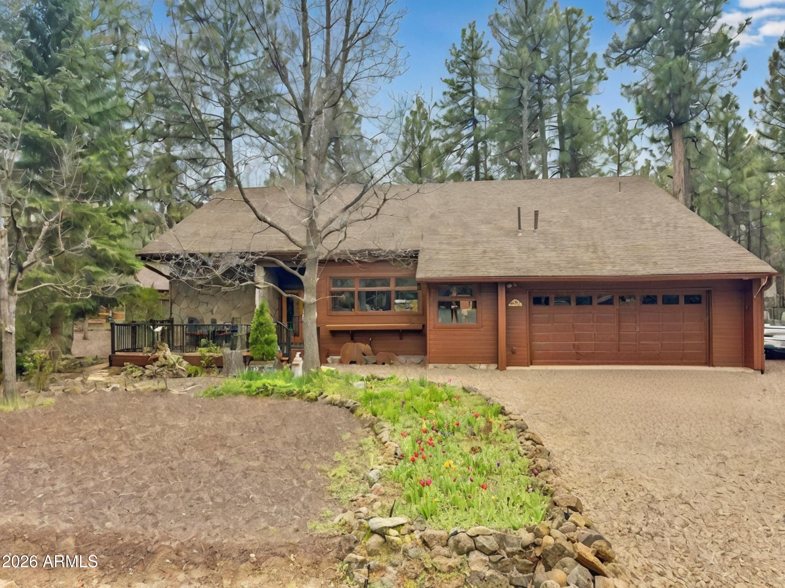 3038 CHESTNUT Circle, Pinetop, AZ 85935 — Photo 1 of 37