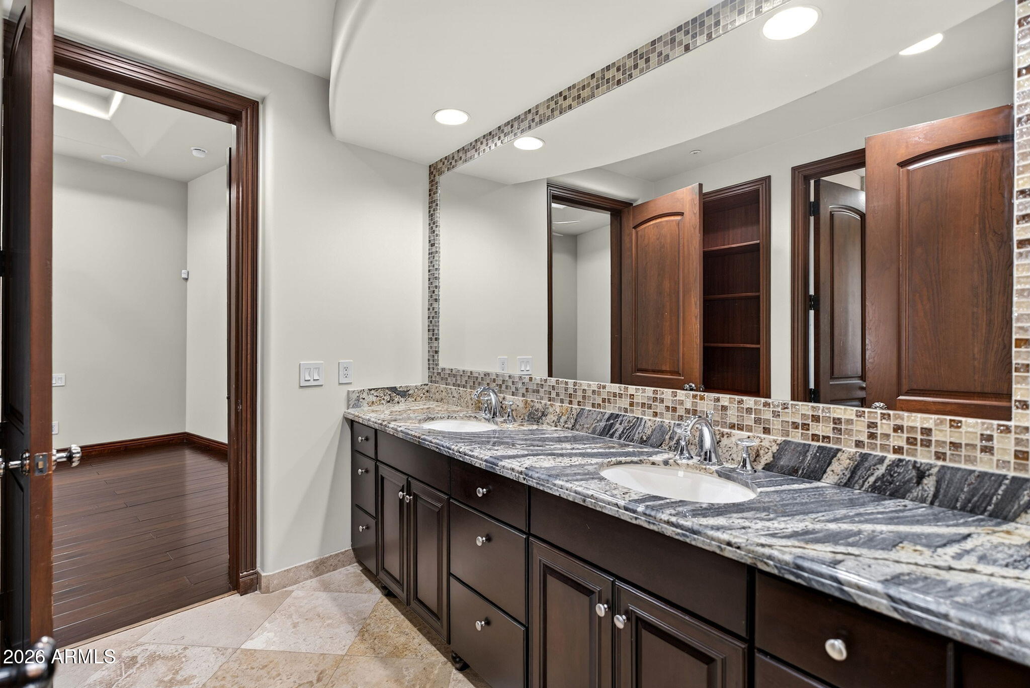 Thumbnail 41