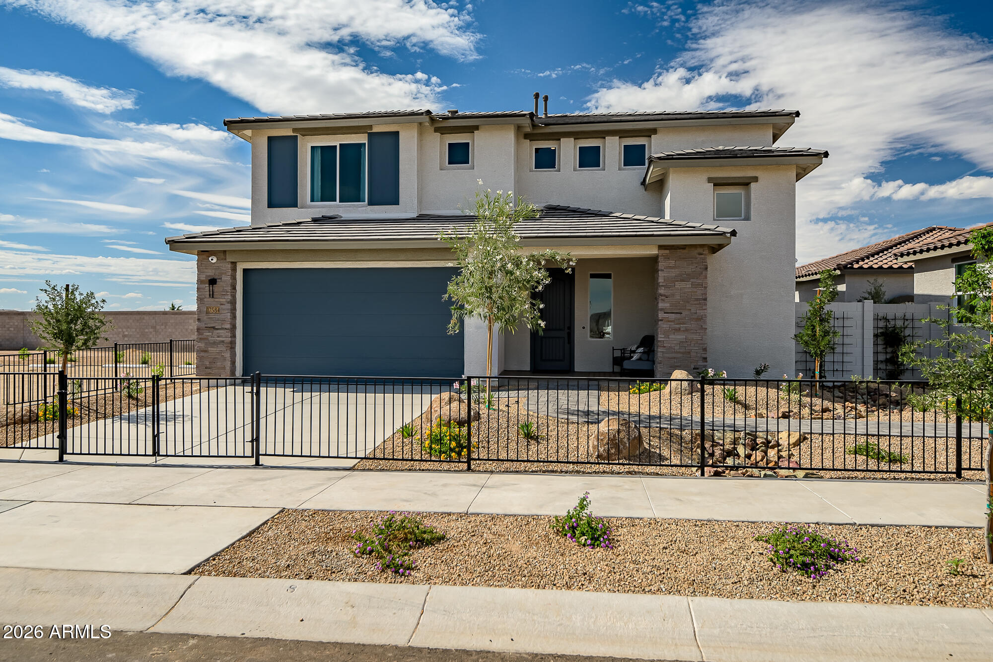 17584 W ILLINI Street, Goodyear, AZ 85338