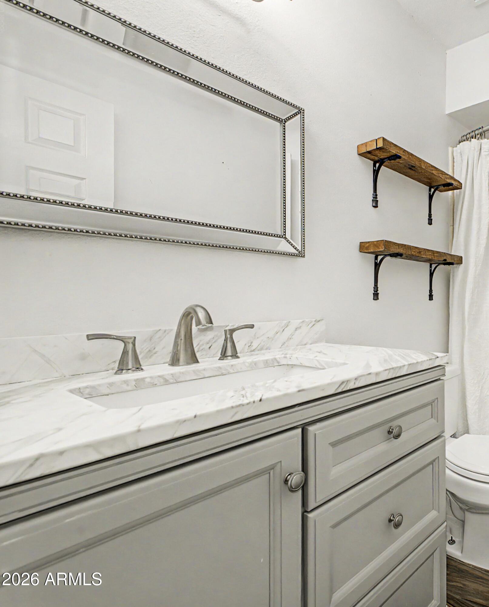 Thumbnail 28