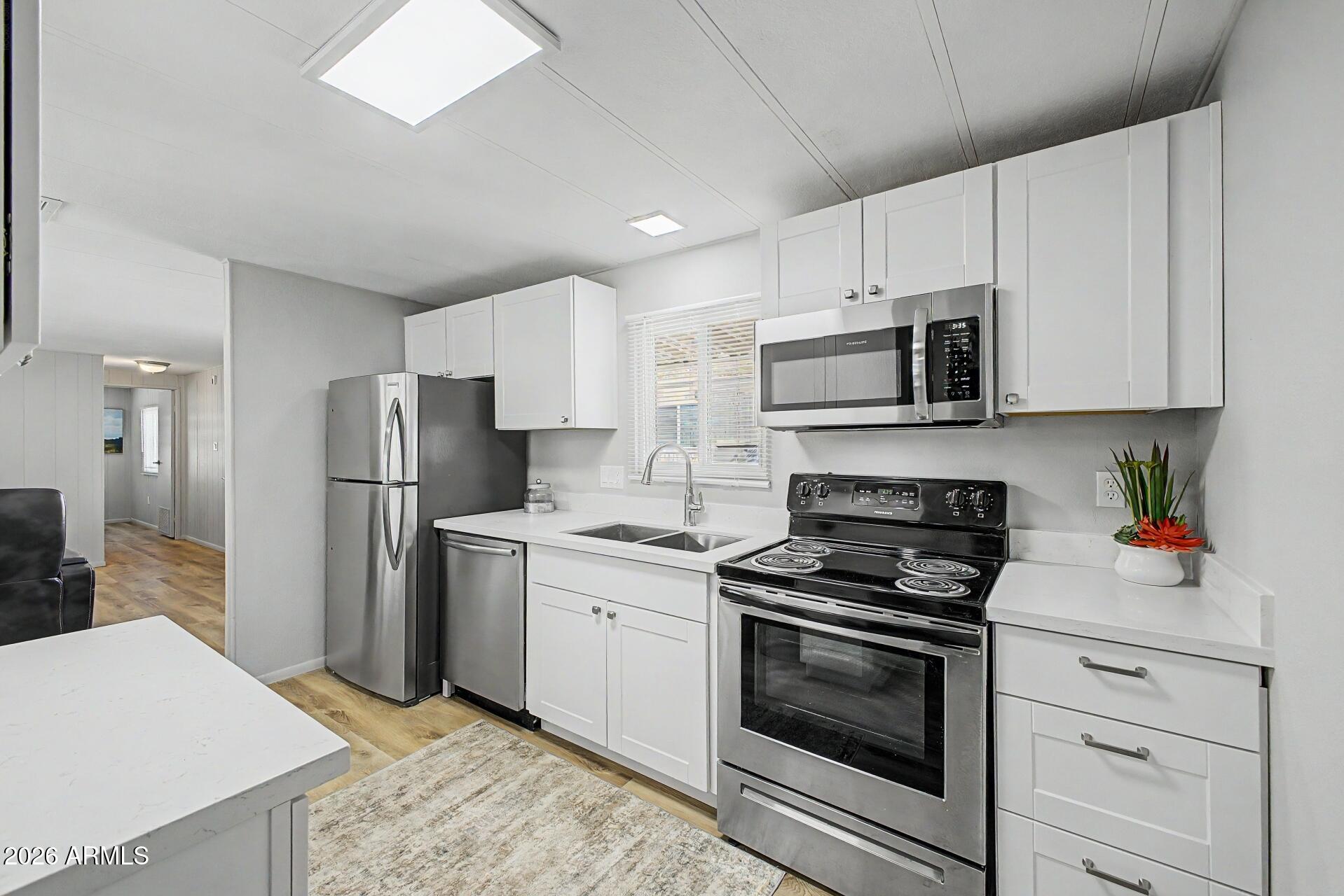 11811 N 19th Avenue 46, Phoenix, AZ 85029 — Photo 1 of 31