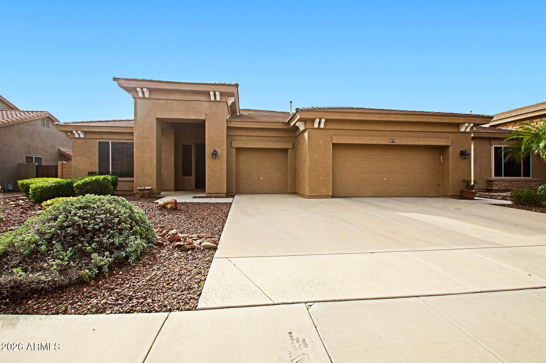 2011 W SPUR Drive, Phoenix, AZ 85085 — Photo 1 of 66