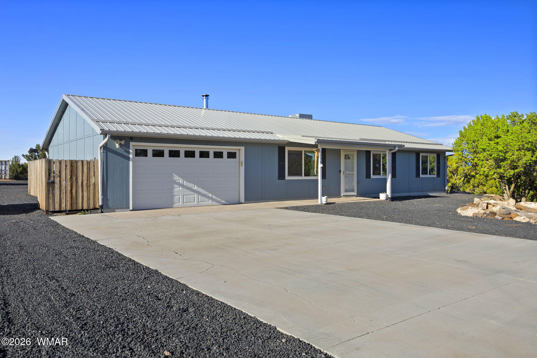 2596 Elk Run Loop, Show Low, AZ 85901 — Photo 1 of 34