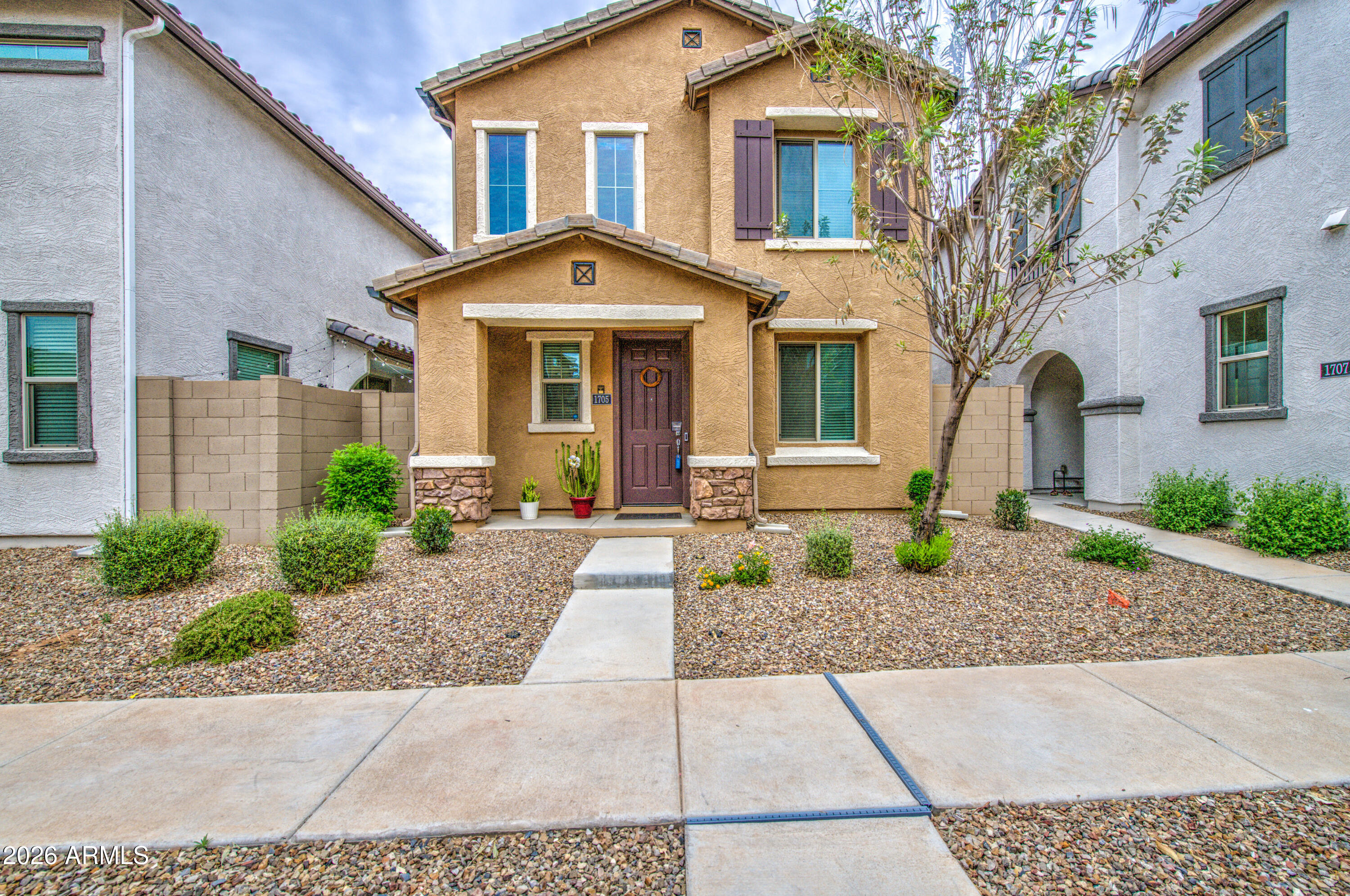 1705 S 83RD Way, Mesa, AZ 85209