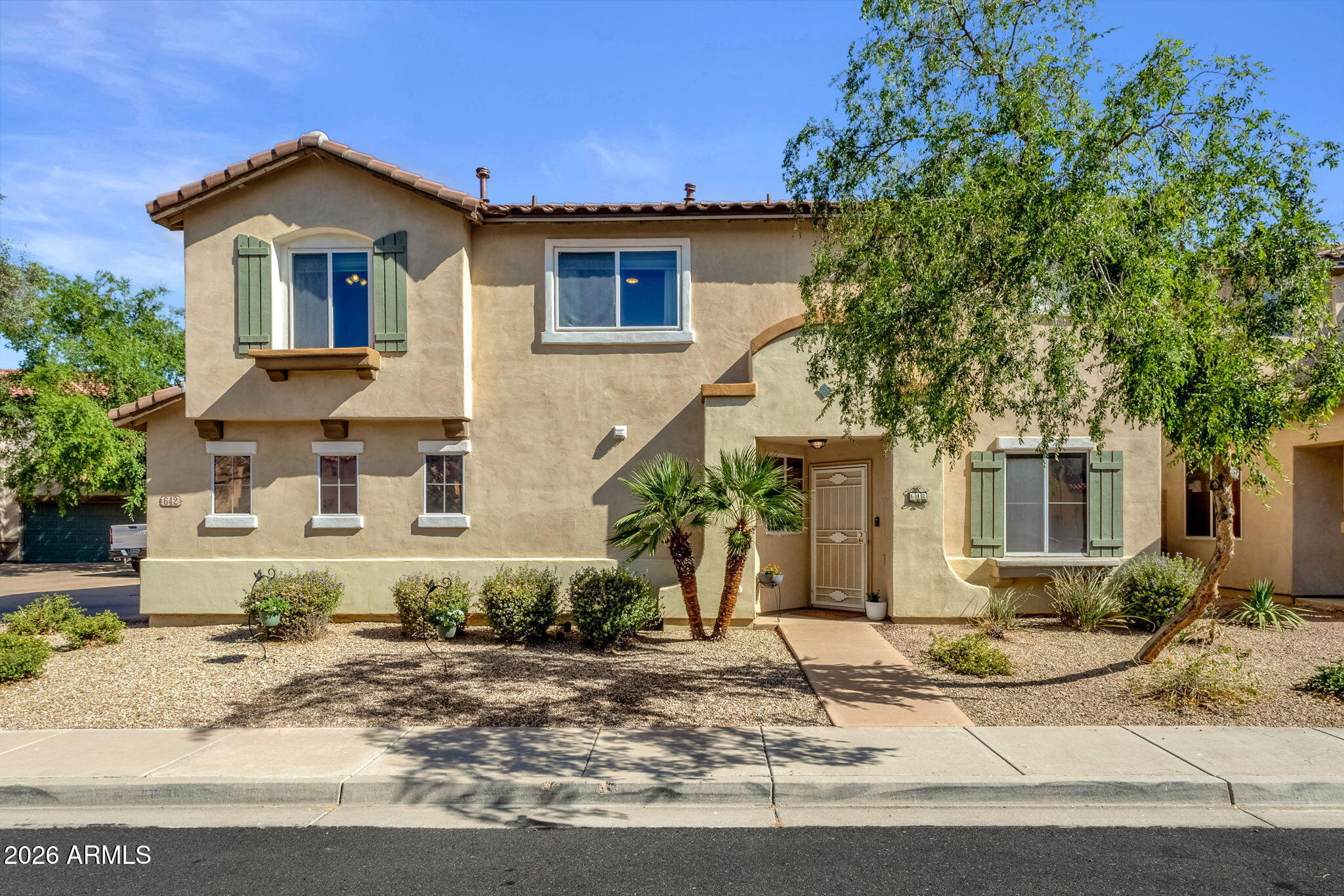 642 E EL PRADO Road, Chandler, AZ 85225 — Photo 1 of 32