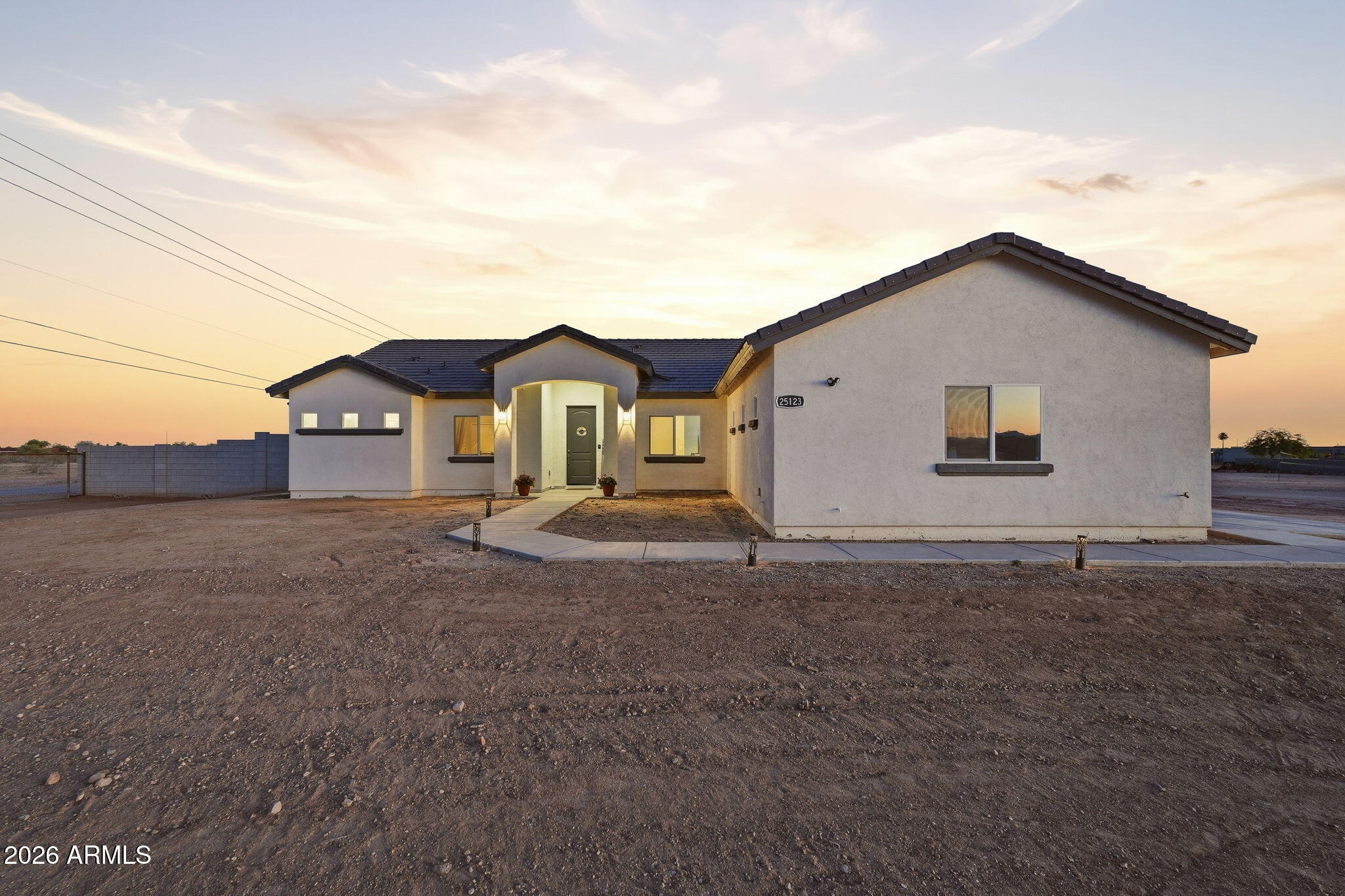 25123 W Peakview Road, Wittmann, AZ 85361 — Photo 1 of 53