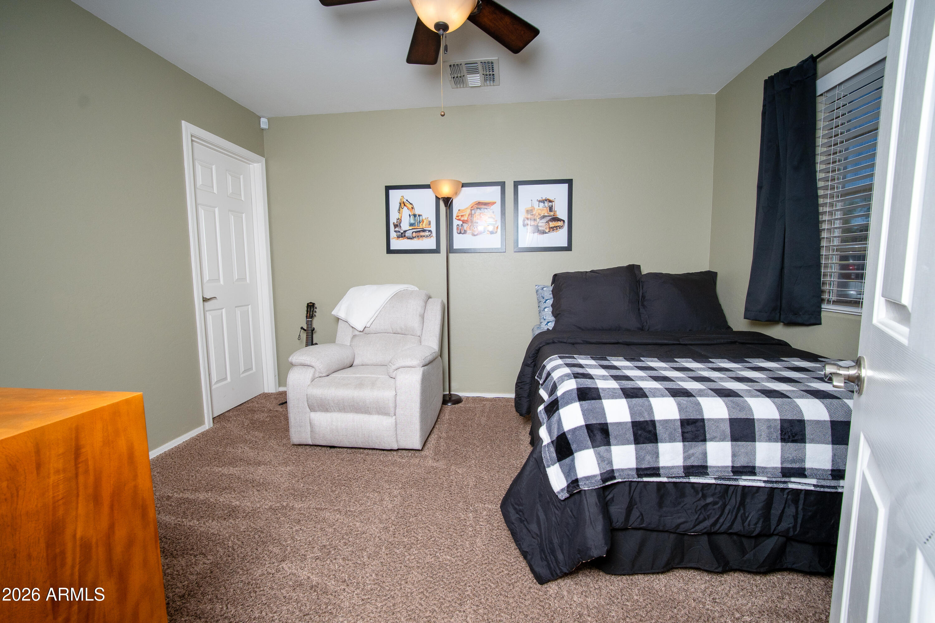 Thumbnail 32