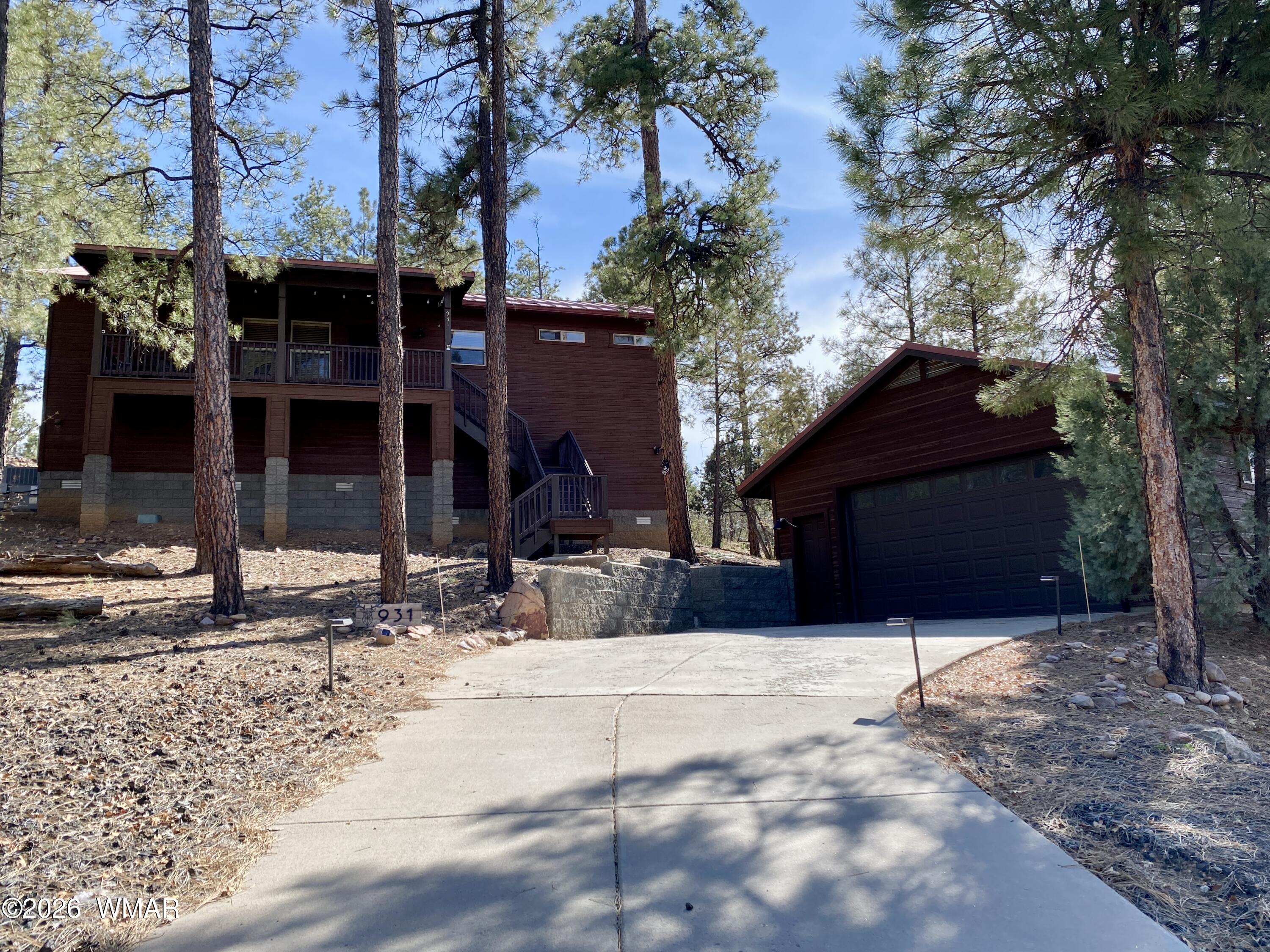 931 E Cedar Ridge Run, Show Low, AZ 85901 — Photo 1 of 29