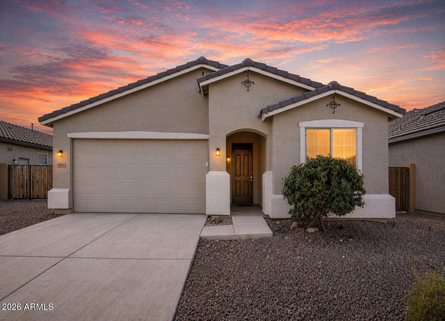 2069 W Kenton Way, San Tan Valley, AZ 85144 — Photo 1 of 33