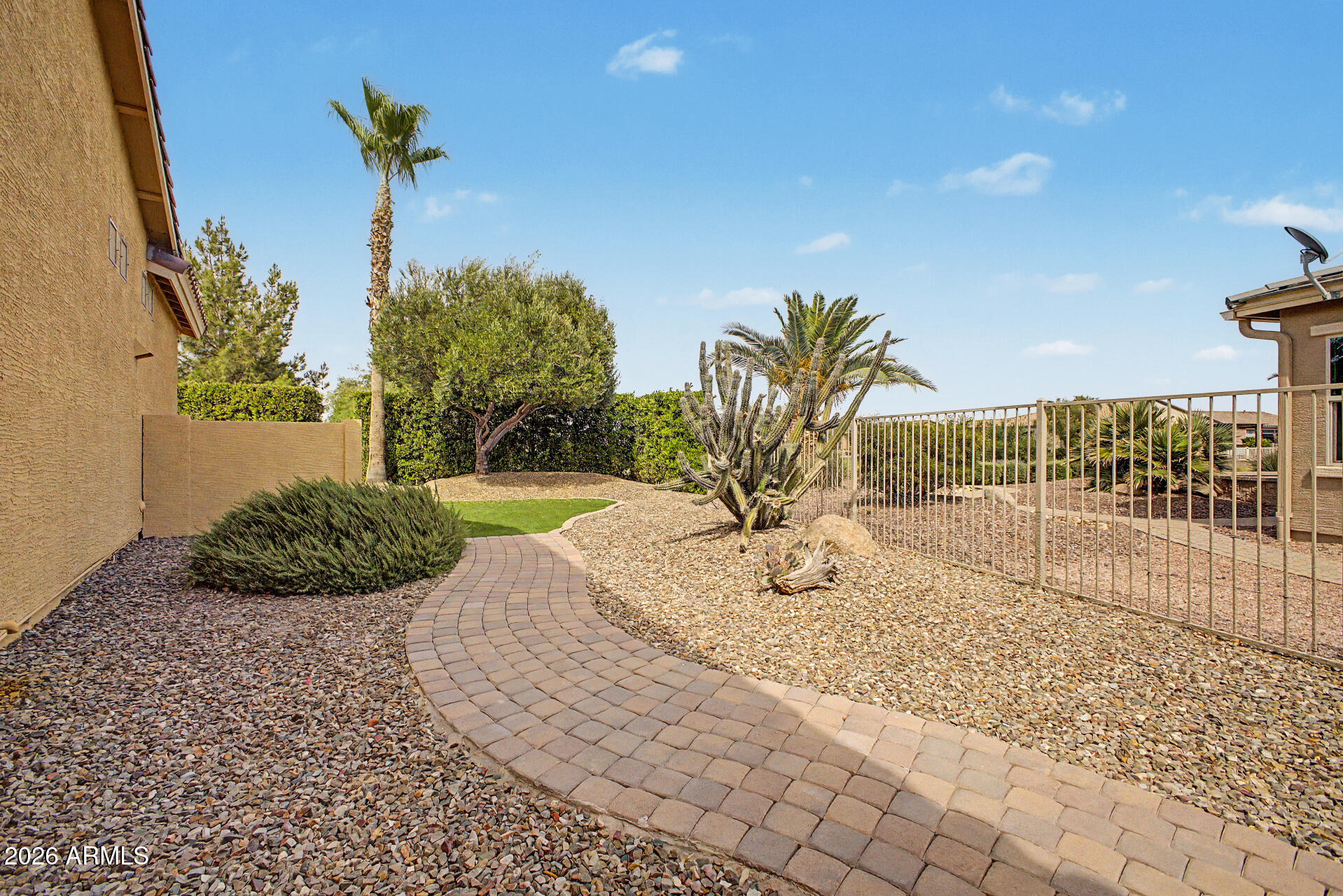 Thumbnail 36