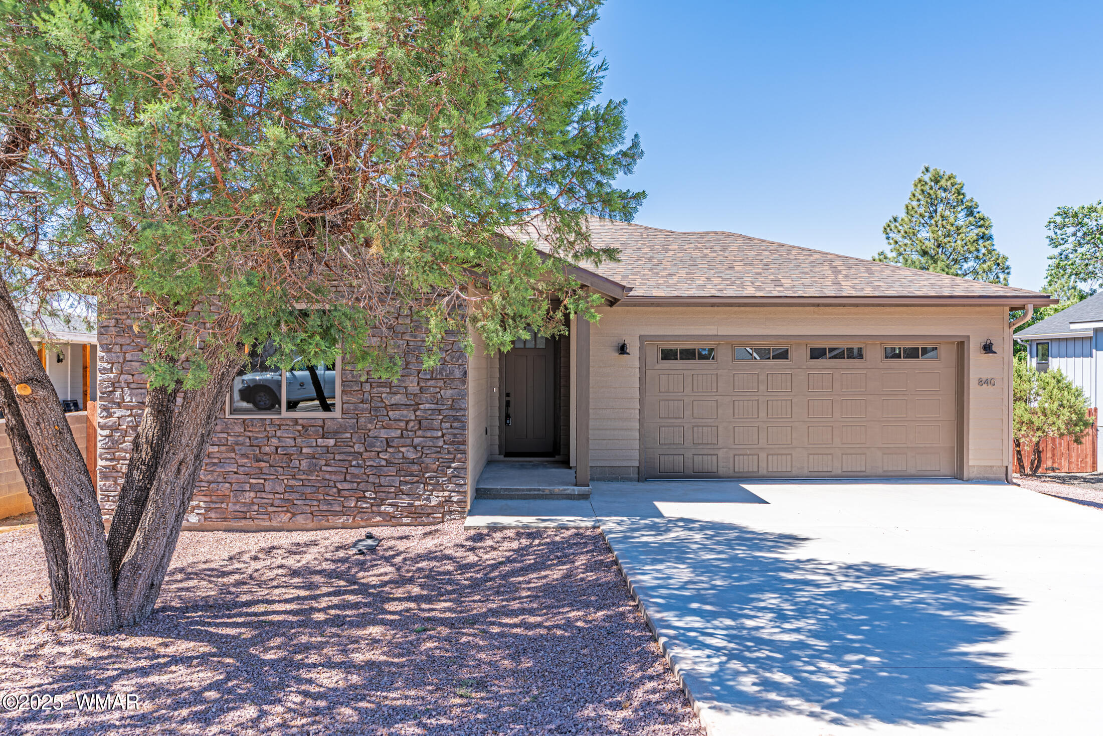 840 E Blue Jay, Show Low, AZ 85901 — Photo 1 of 36