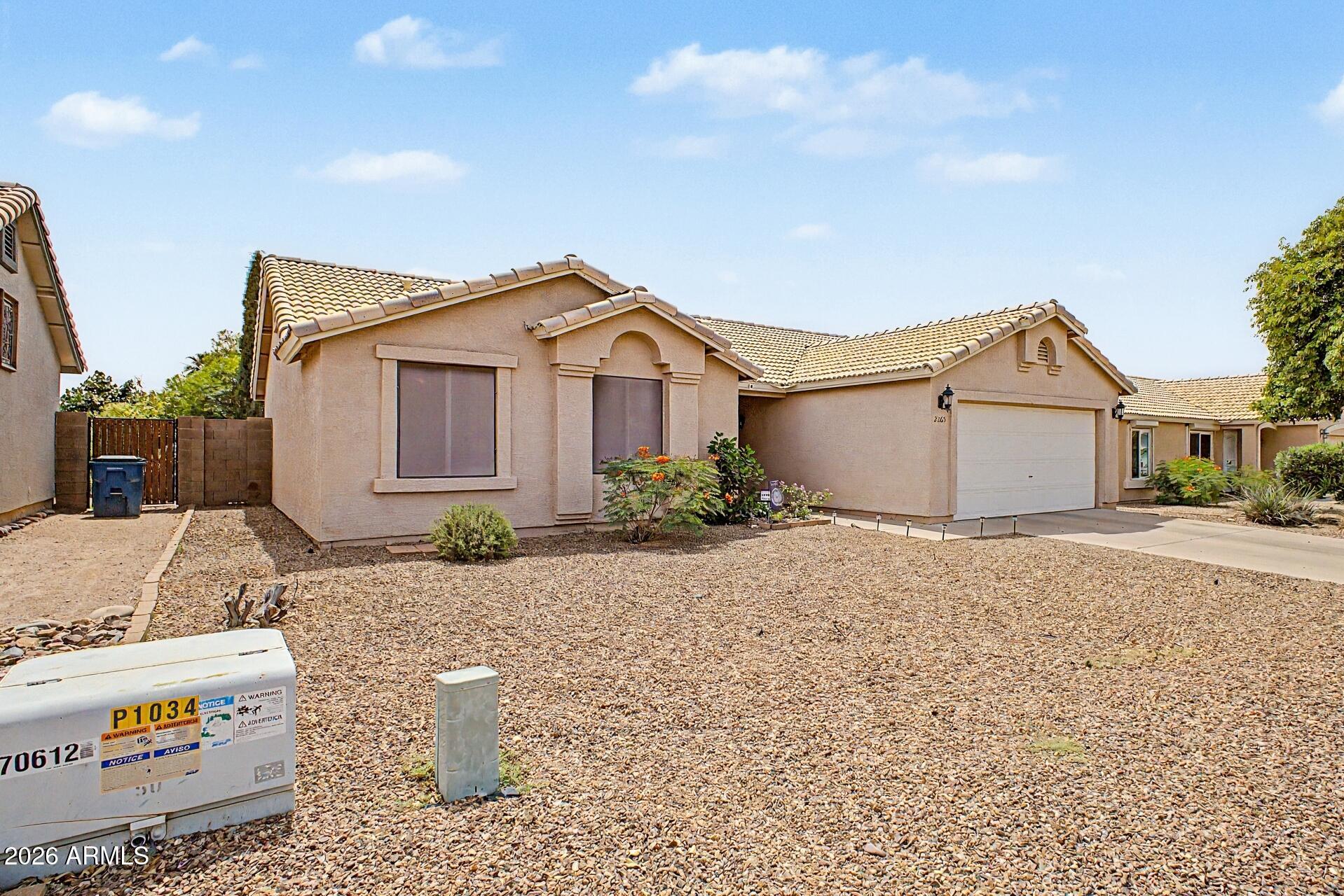 2265 W 17th Avenue, Apache Junction, AZ 85120 — Photo 1 of 38