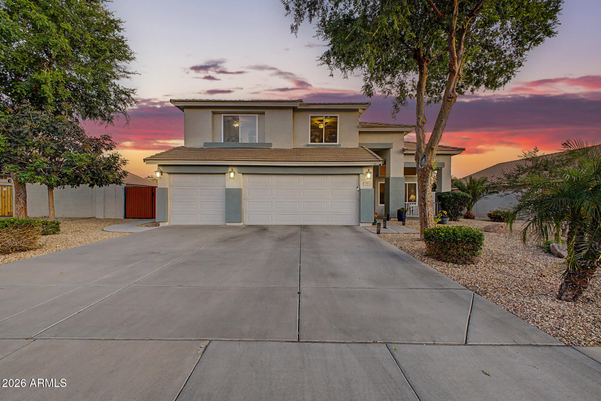 1393 E TULSA Street, Gilbert, AZ 85295 — Photo 1 of 35