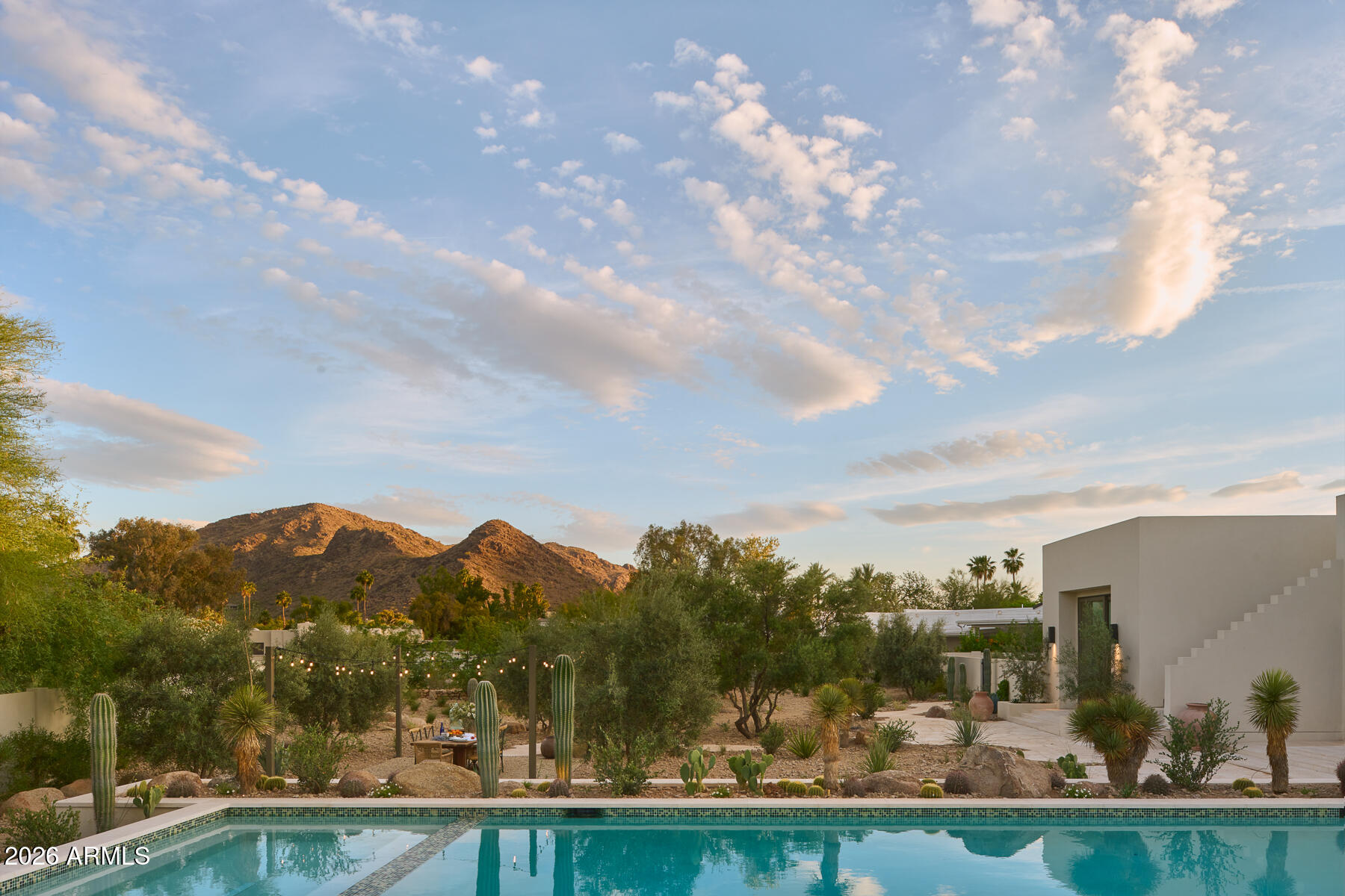 8717 N AVENIDA DEL SOL, Paradise Valley, AZ 85253
