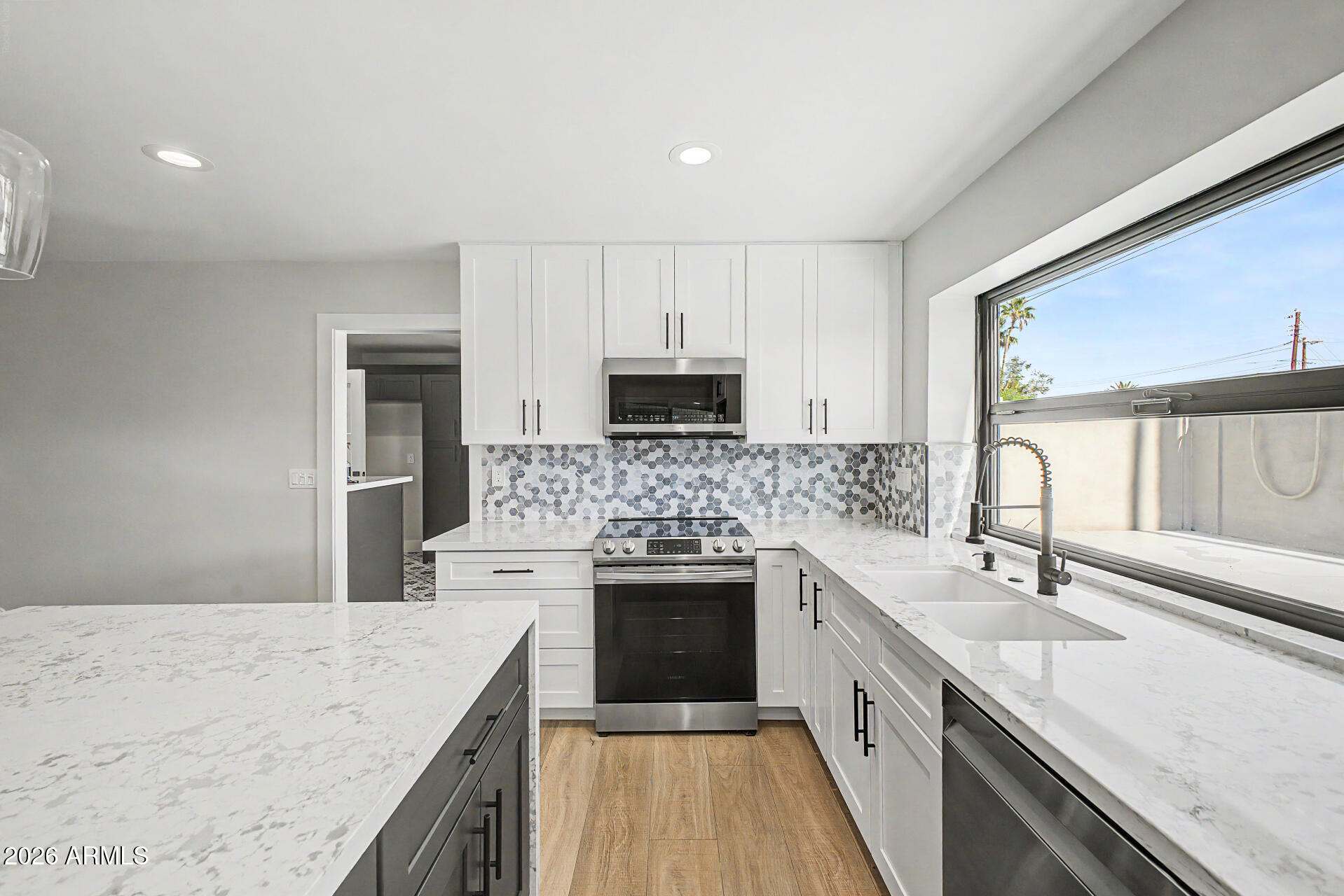 Thumbnail 20