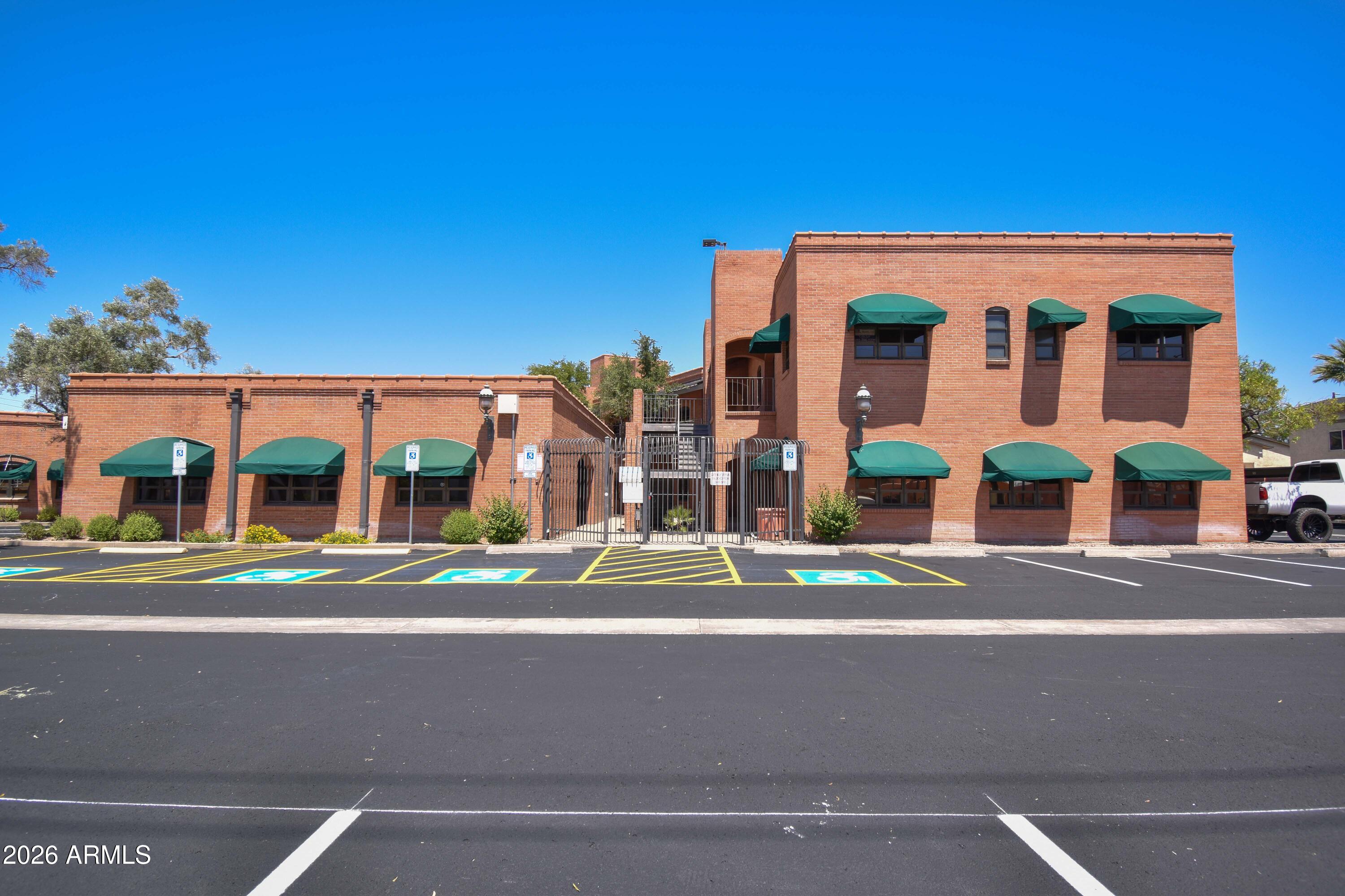 2701 N 16TH Street 211, Phoenix, AZ 85006