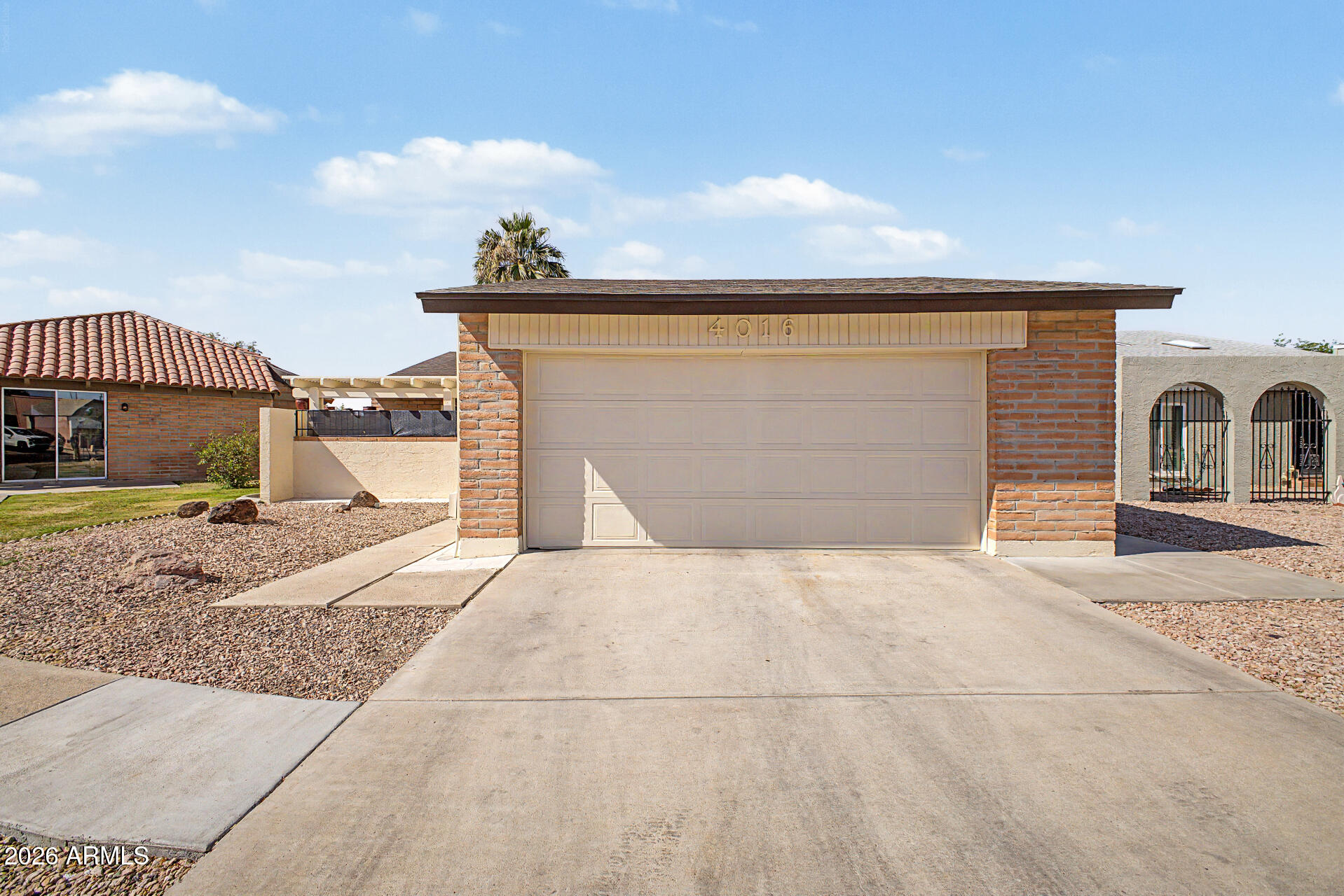 4016 W ROYAL PALM Road, Phoenix, AZ 85051