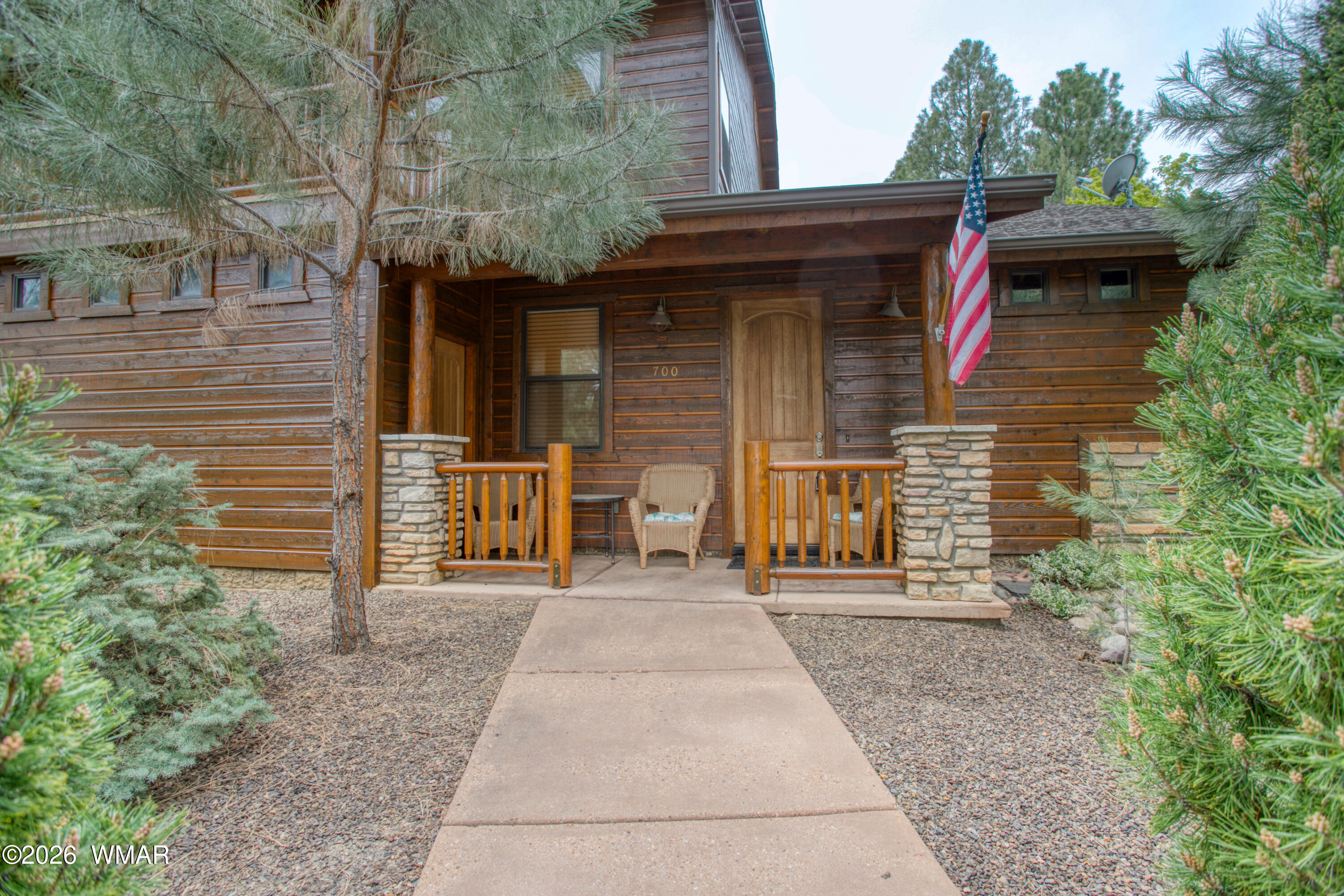 700 S Spirea Lane, Show Low, AZ 85901 — Photo 1 of 25