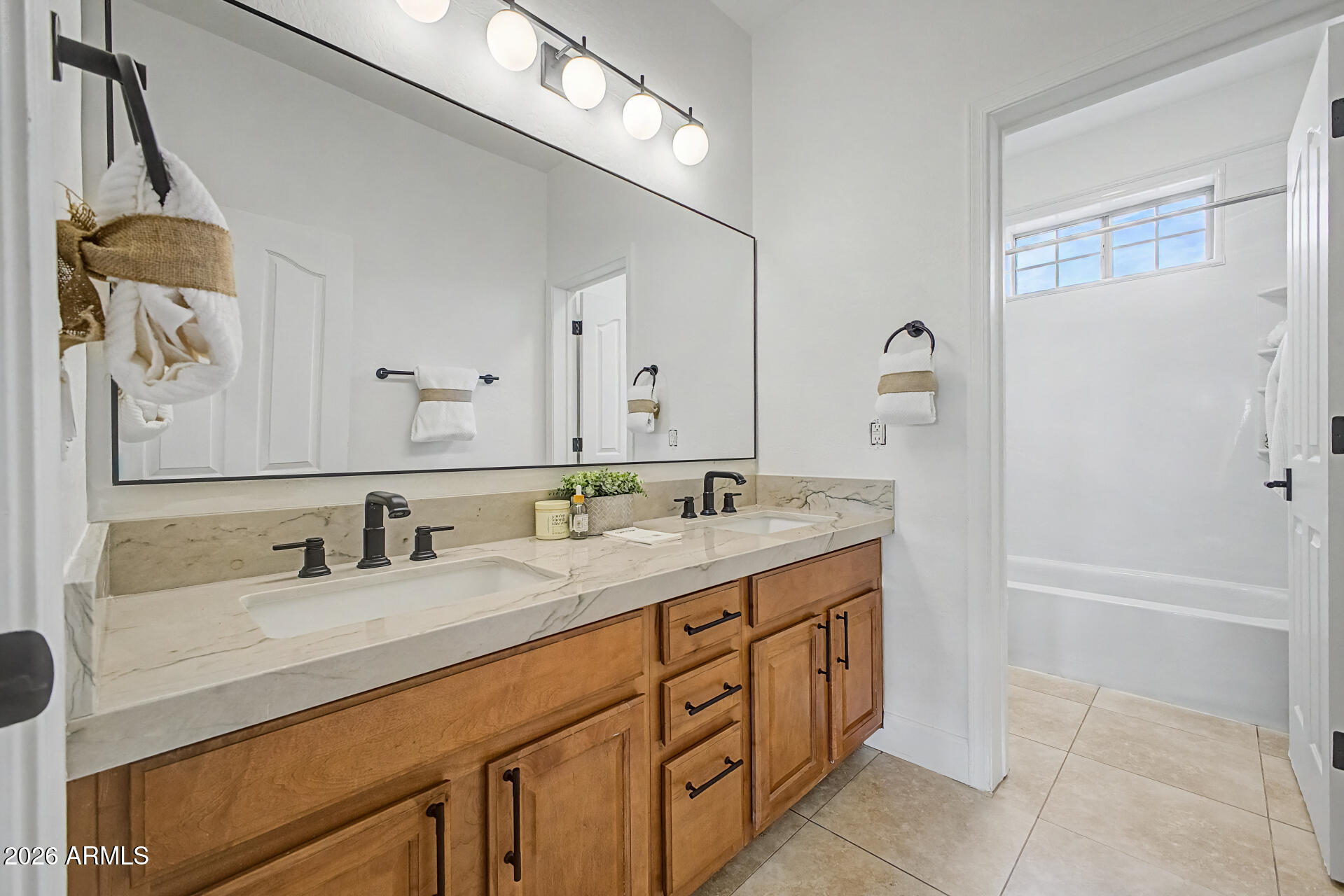 Thumbnail 19
