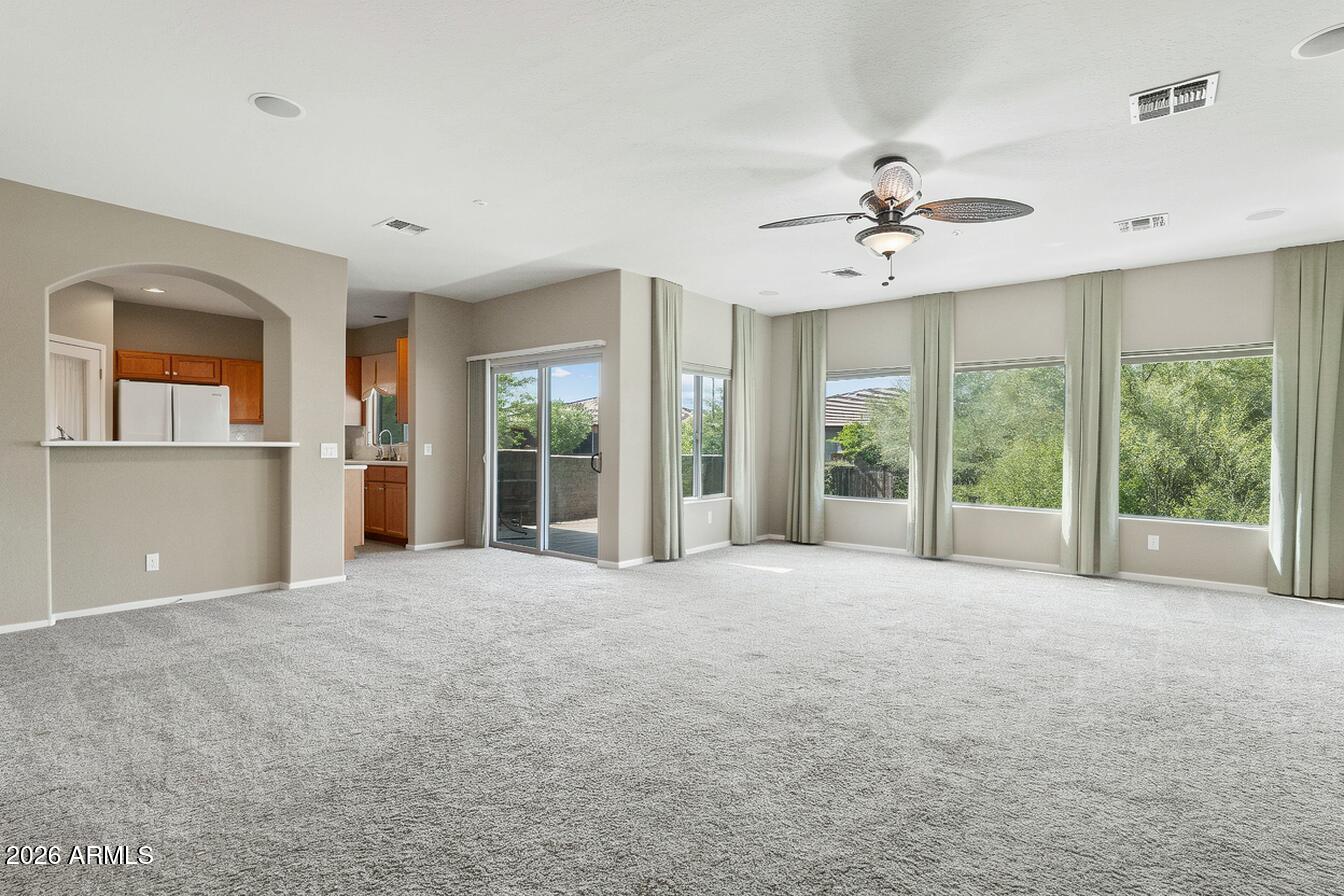 16525 E AVENUE OF THE FOUNTAINS Avenue 201, Fountain Hills, AZ 85268