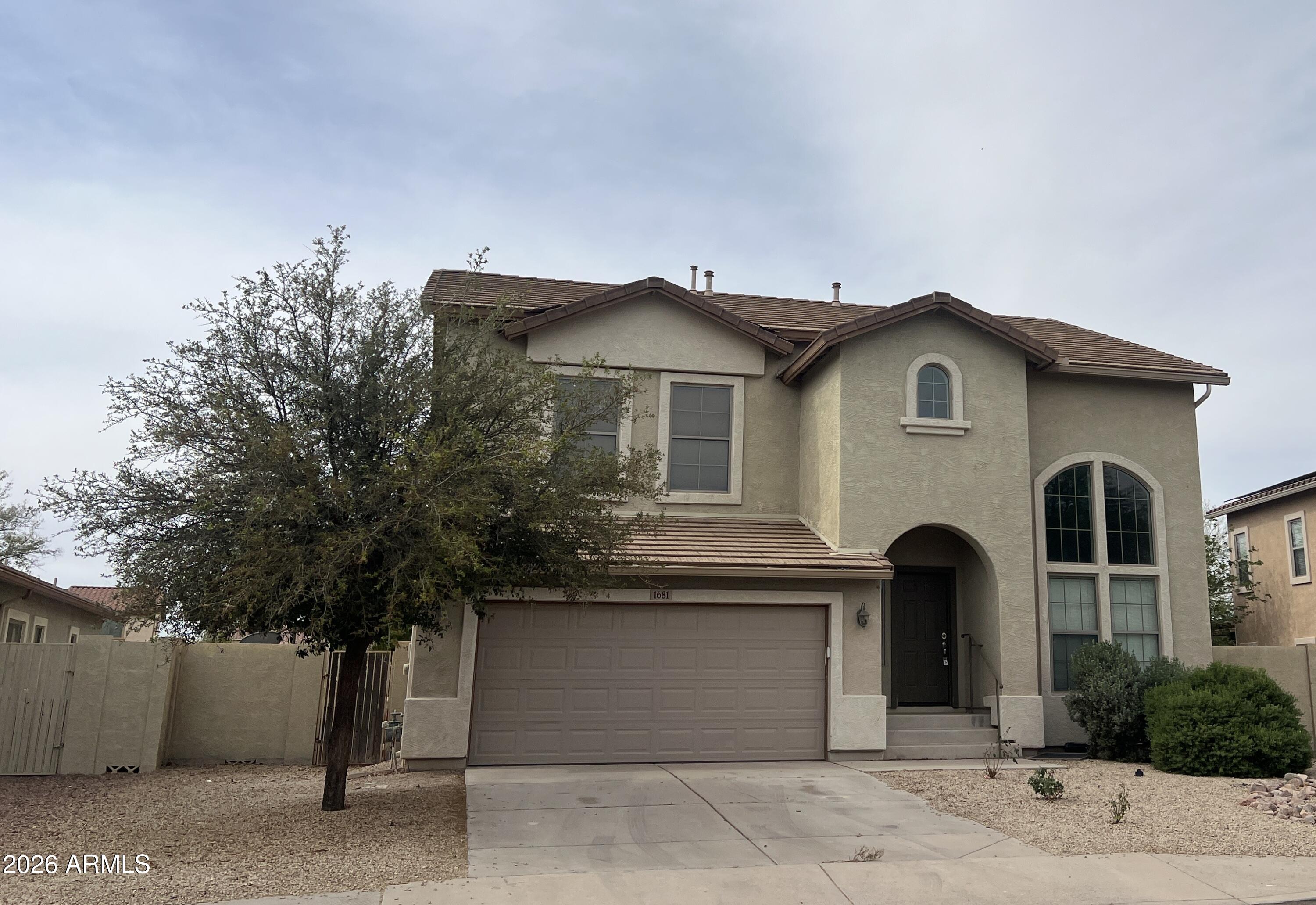 1681 E JAHNS Drive, Casa Grande, AZ 85122 — Photo 1 of 34