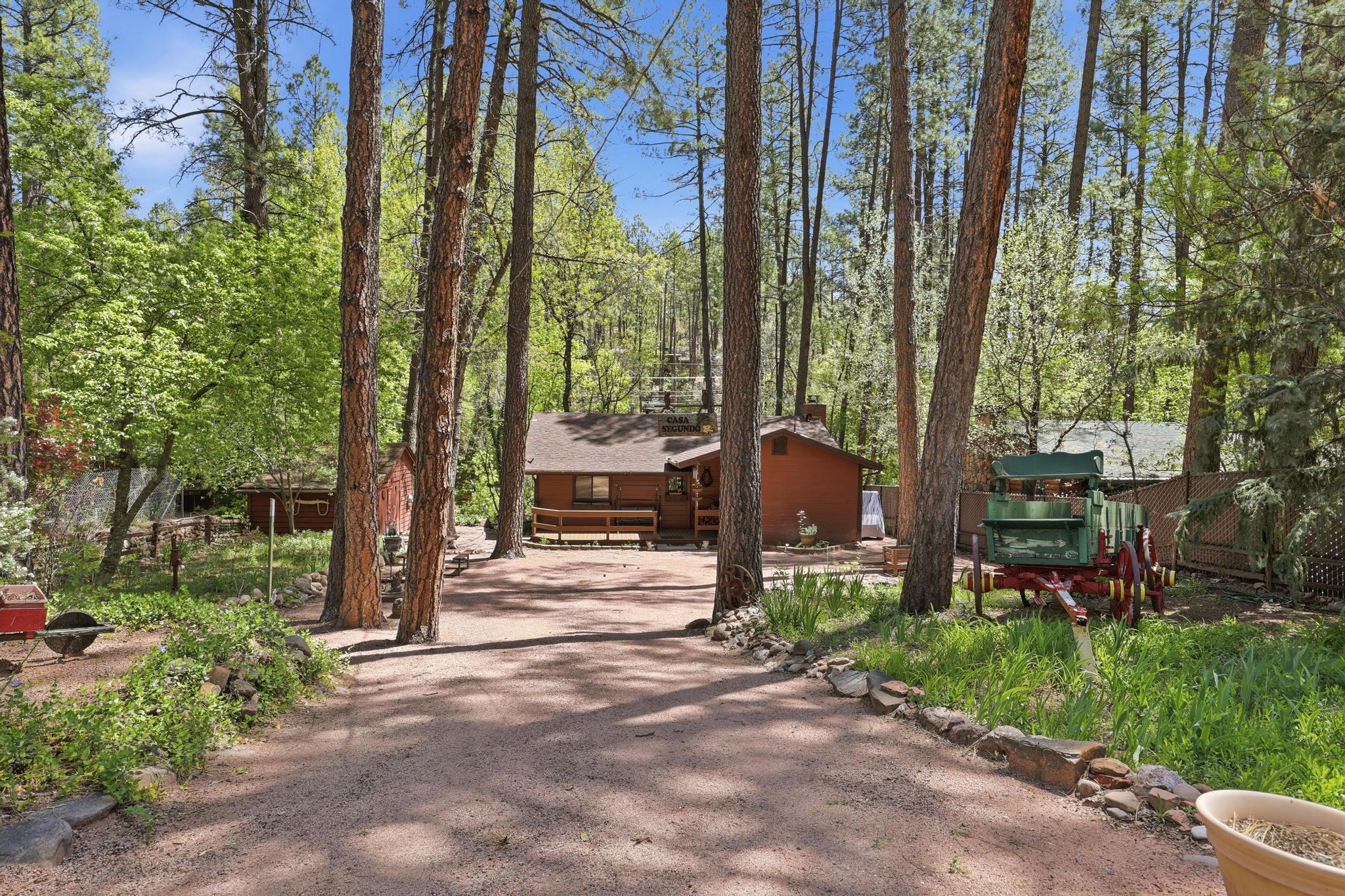 250 Saddle Mountain Road, Payson, AZ 85541 — Photo 1 of 32